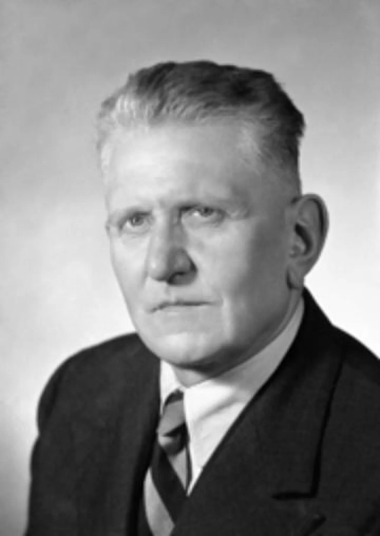 Porträt von Ernest Page (1888–1969) – Gedenkseite