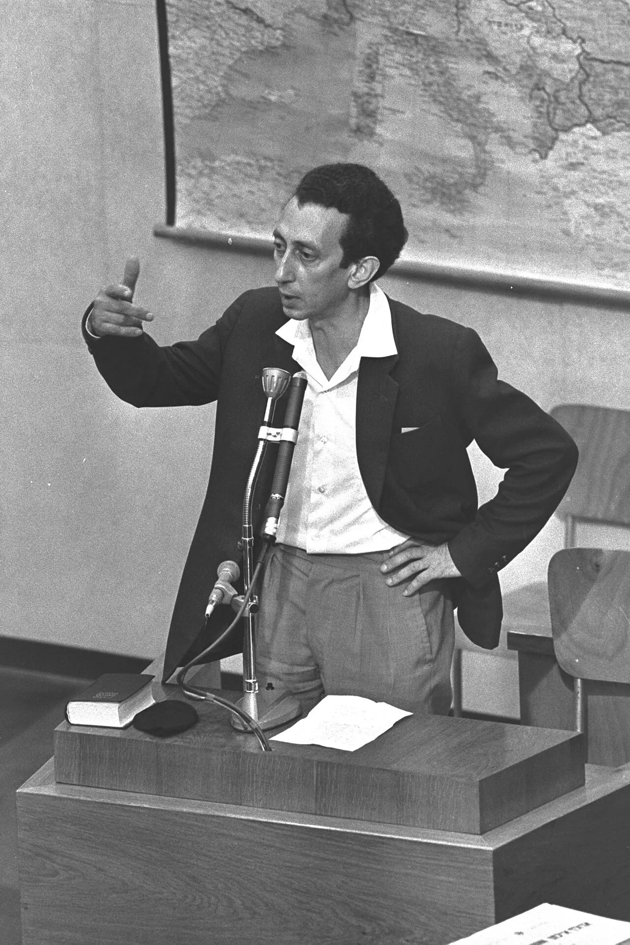 Portrait of Abba Kovner (1918–1987) – memorial page