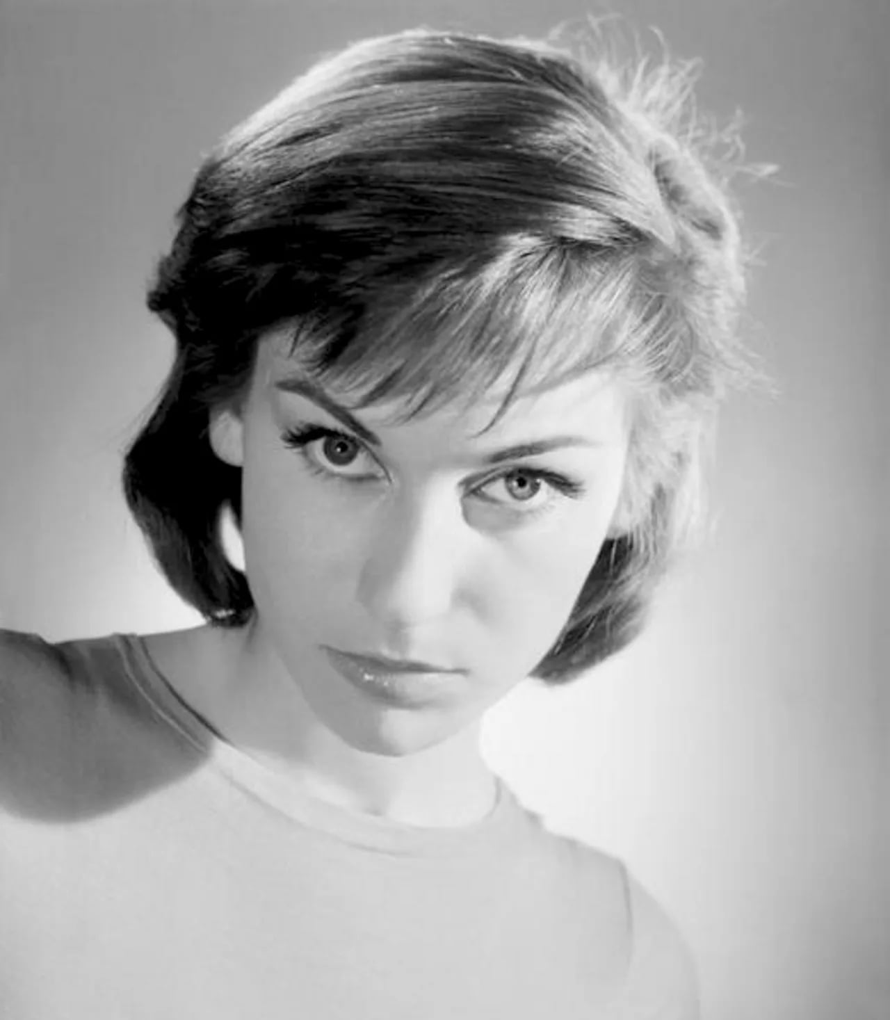 Portrait of Estella Blain (1930–1982) – memorial page