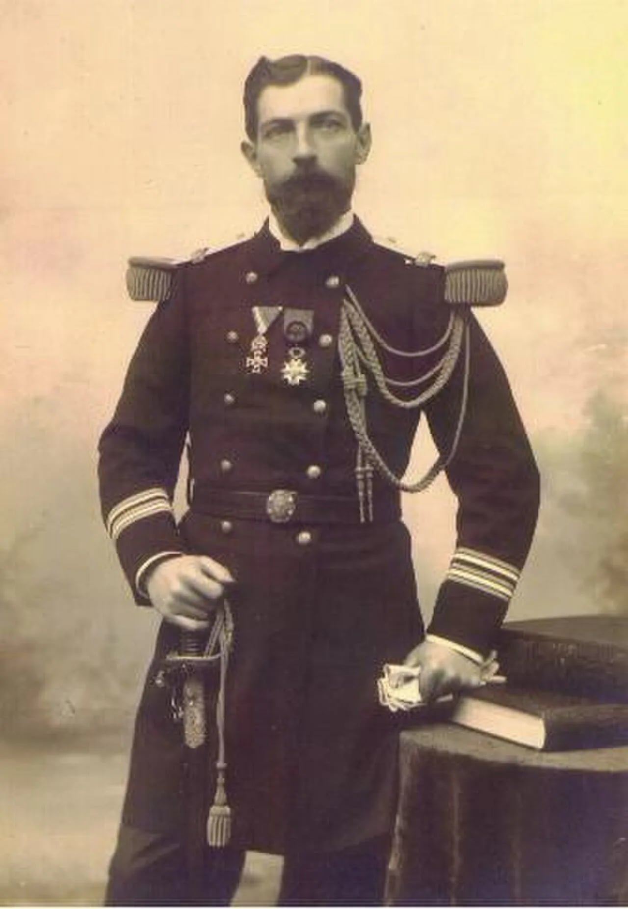 Porträt von Eugène Darcy (1868–1928) – Gedenkseite