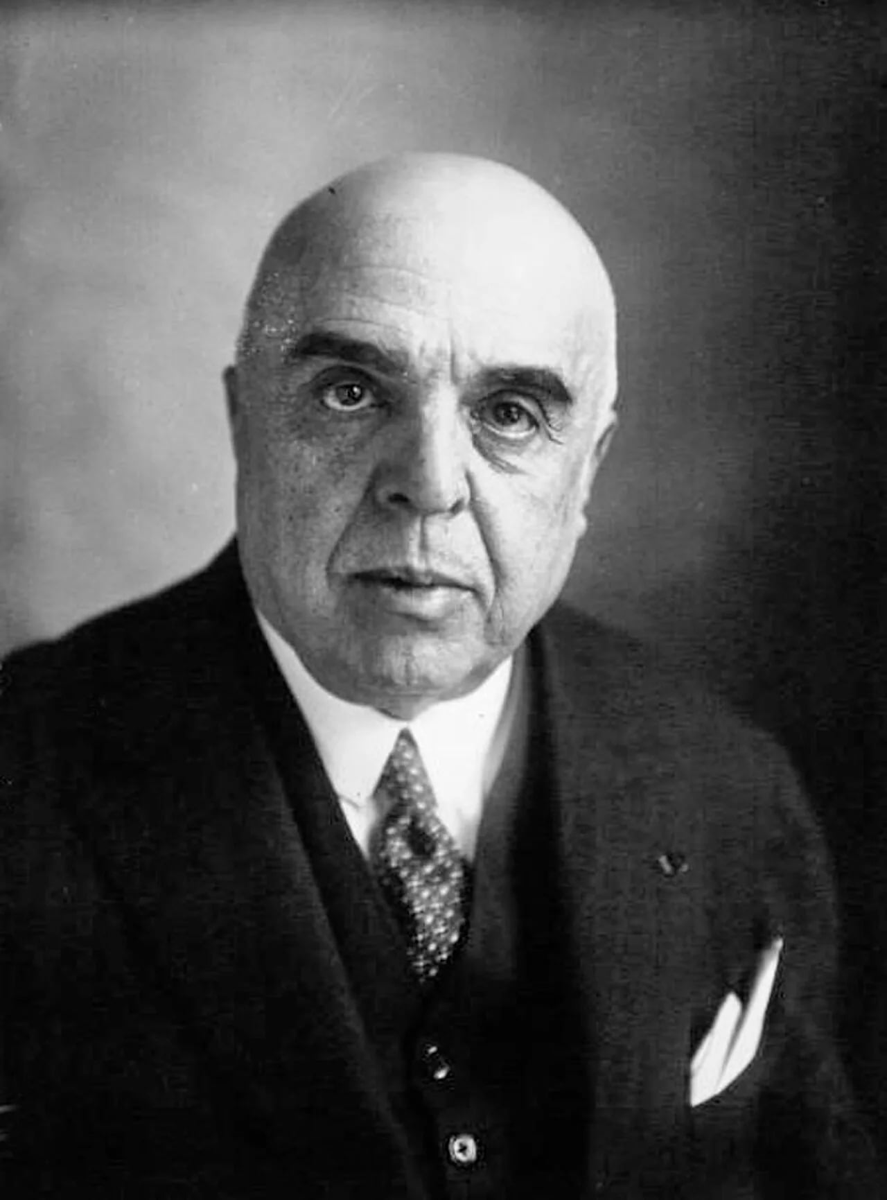 Portrait of Eugène Lautier (1867–1935) – memorial page