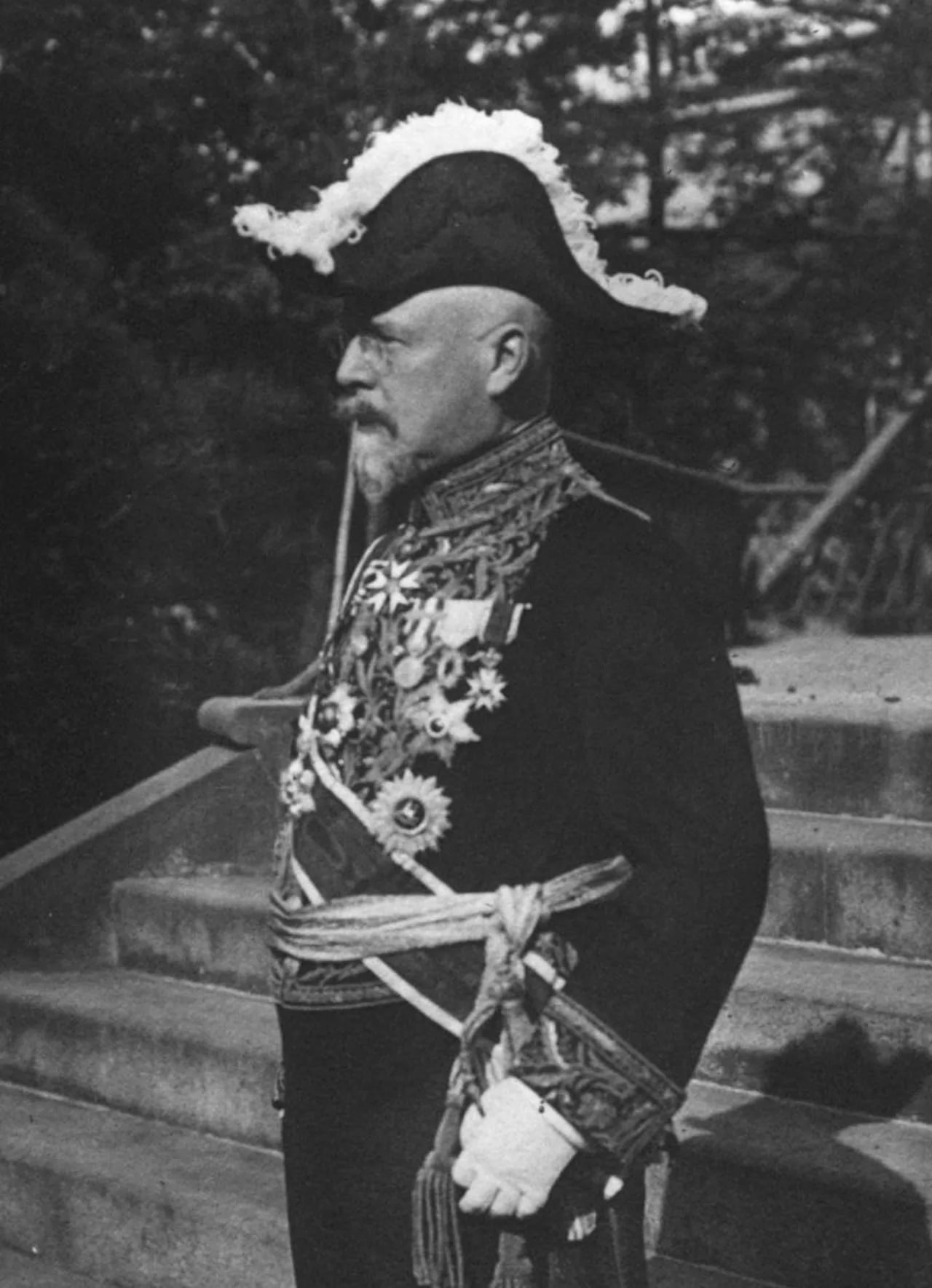 Portrait of Eugène Regnault (1857–1941) – memorial page