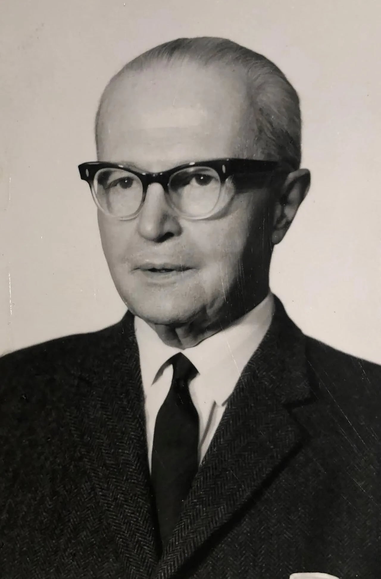 Porträt von Konstanty Skrzyński (1891–1978) – Gedenkseite