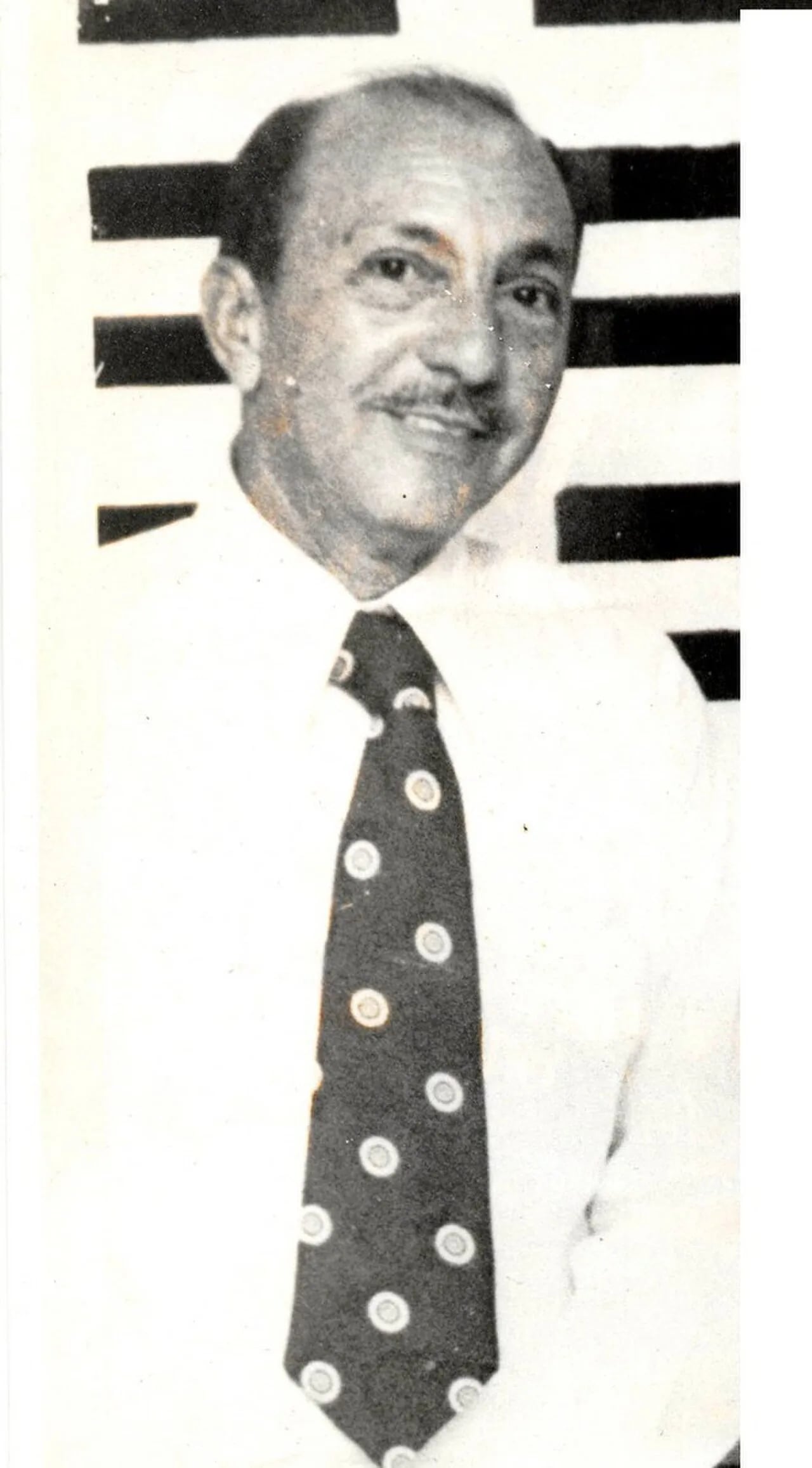 Porträt von Felipe Herrera Vial (1913–1995) – Gedenkseite