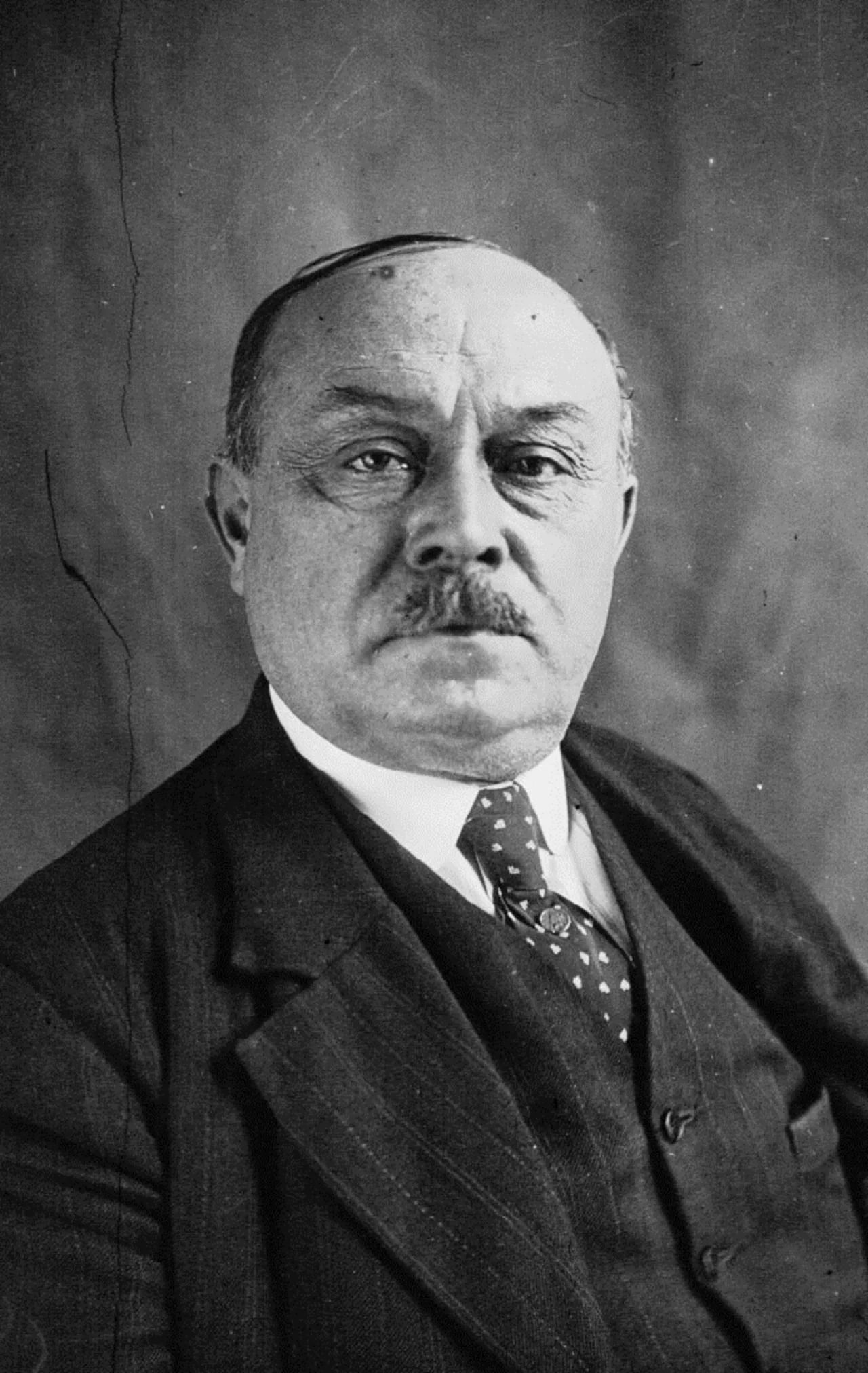 Portrait of Ferdinand Ledoux (1881–1945) – memorial page