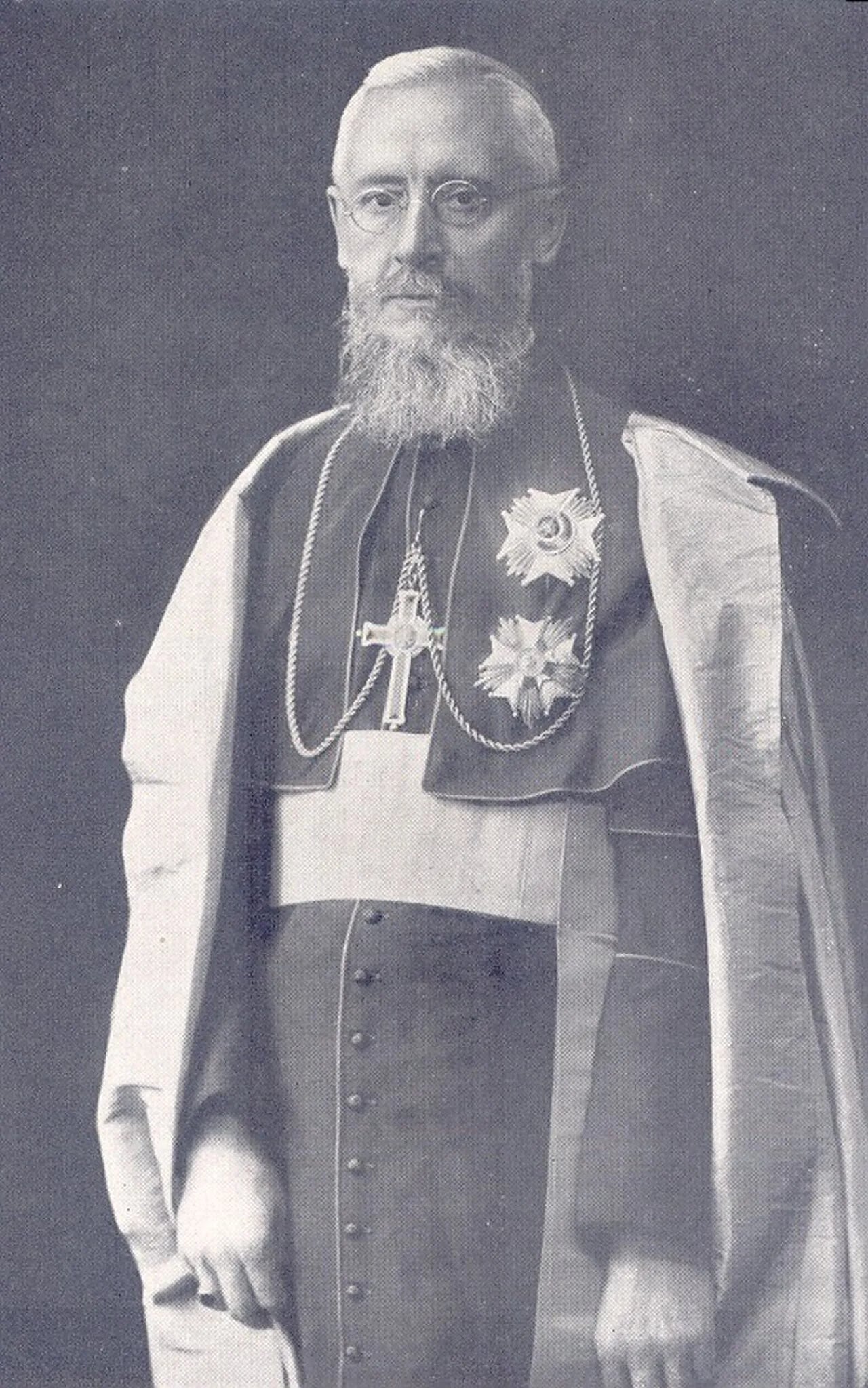 Portrait of Ferdinand Perier (1875–1968) – memorial page