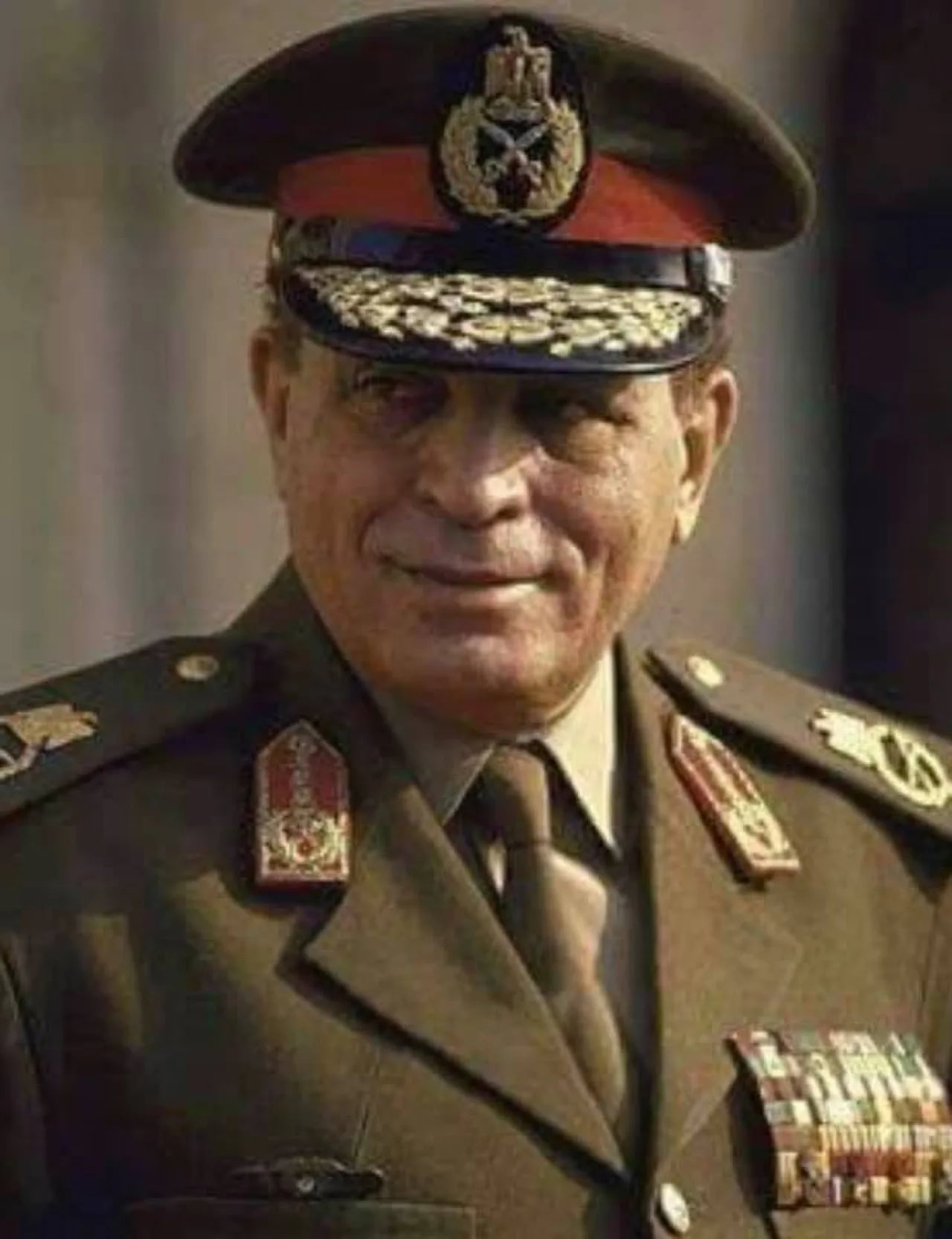 Porträt von Abd al-Halim Abu Ghazala (1930–2008) – Gedenkseite