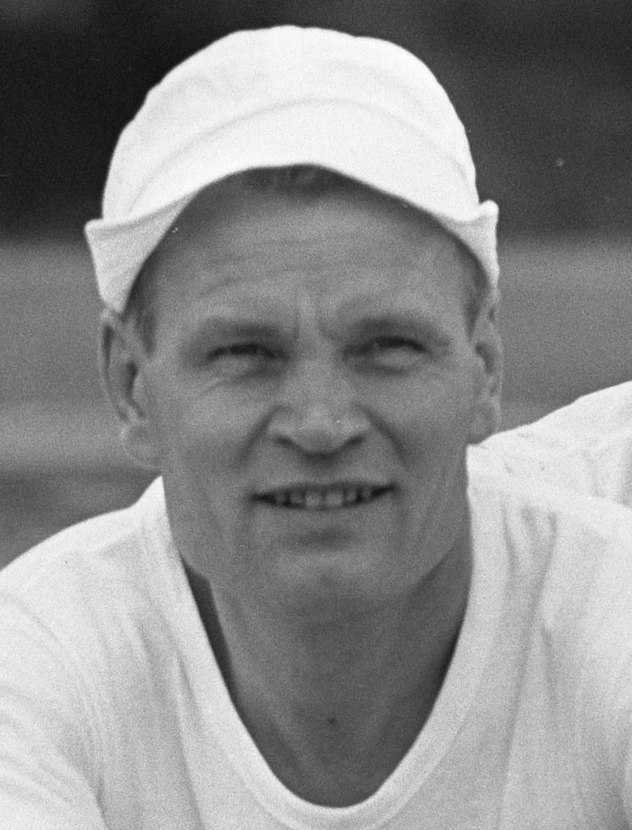 Portrait of Toimi Pitkänen (1928–2016) – memorial page