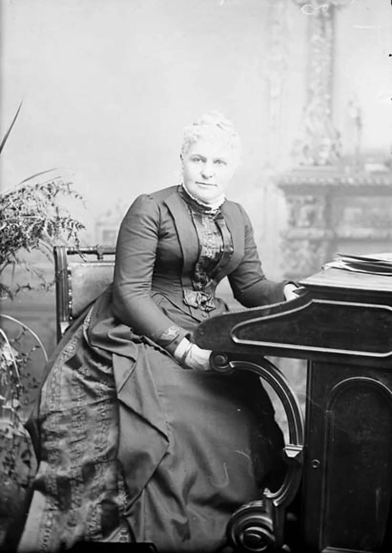 Porträt von Frances Tupper (1826–1912) – Gedenkseite