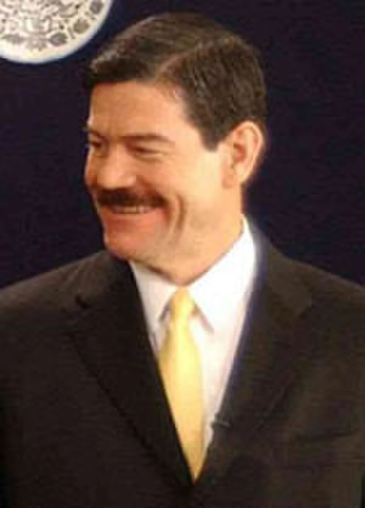 Portrait of Francisco Barrio (1950–2025) – memorial page