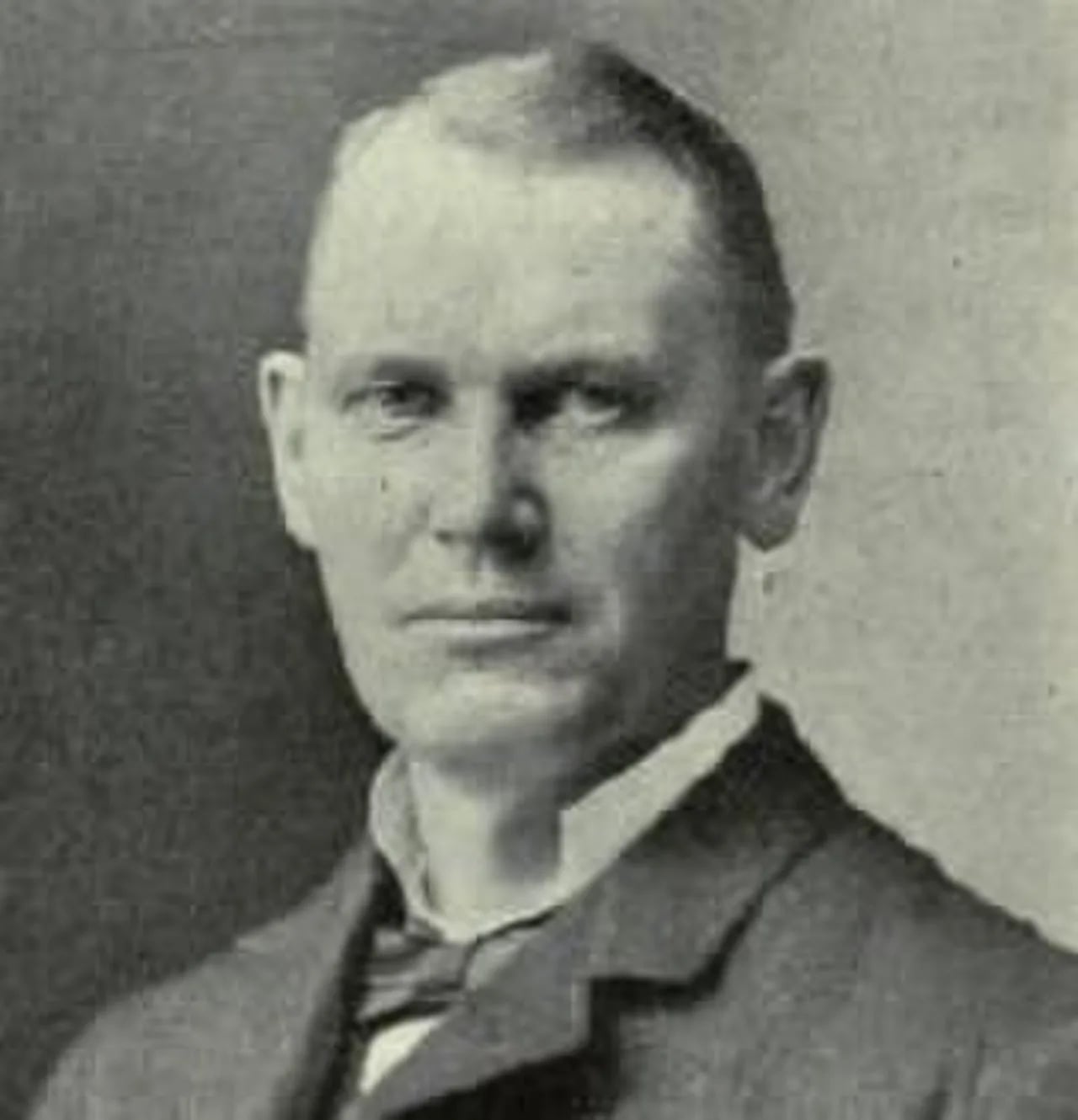 Portrait of Frank Broadstreet Carvell (1862–1924) – memorial page