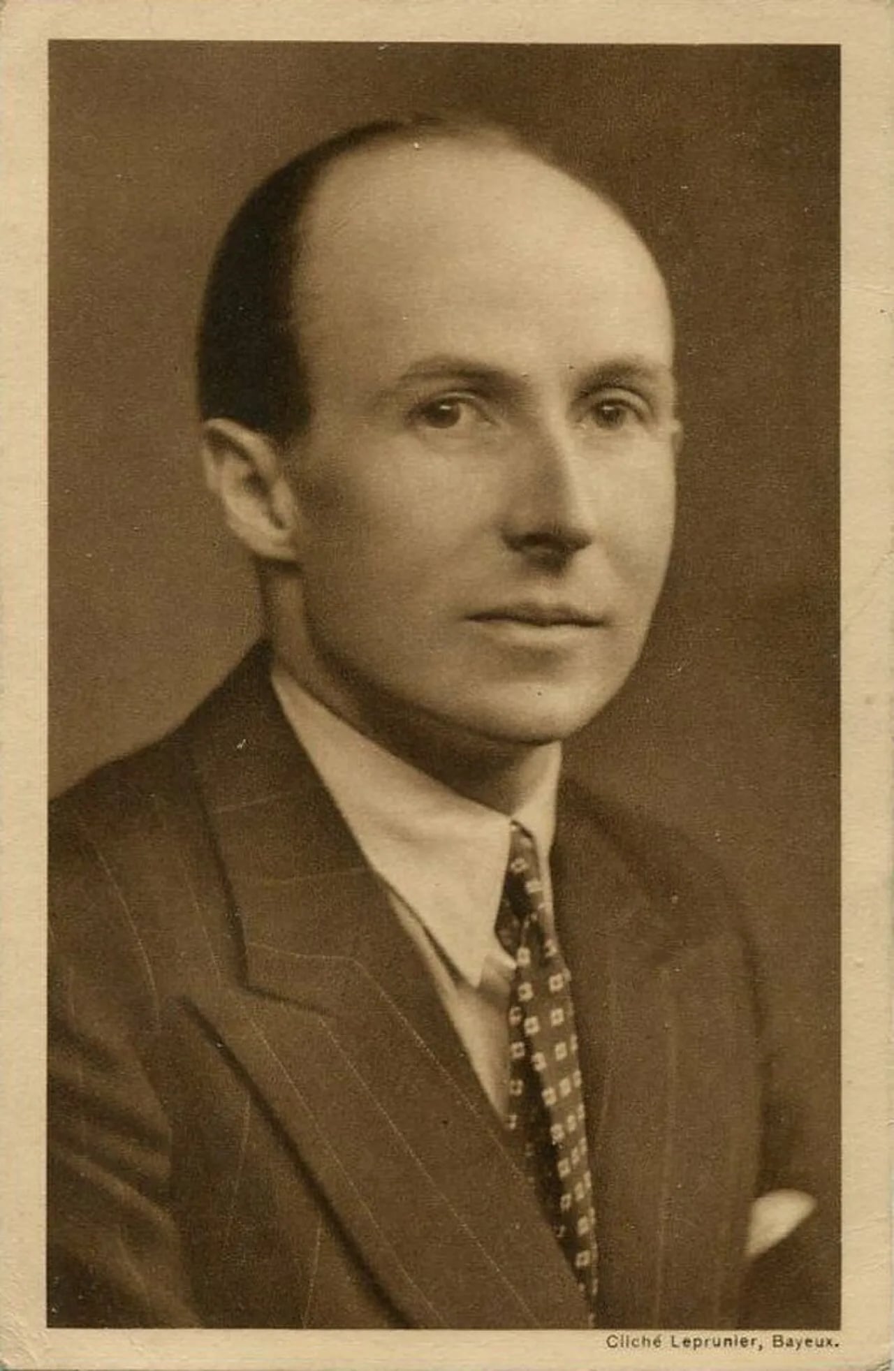 Portrait of François-Charles Harcourt (1902–1997) – memorial page
