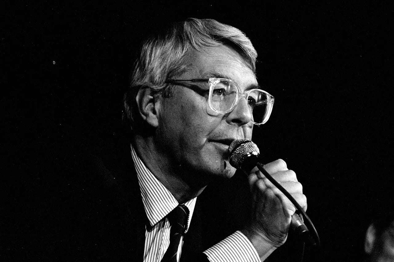 Porträt von François-Henri de Virieu (1931–1997) – Gedenkseite