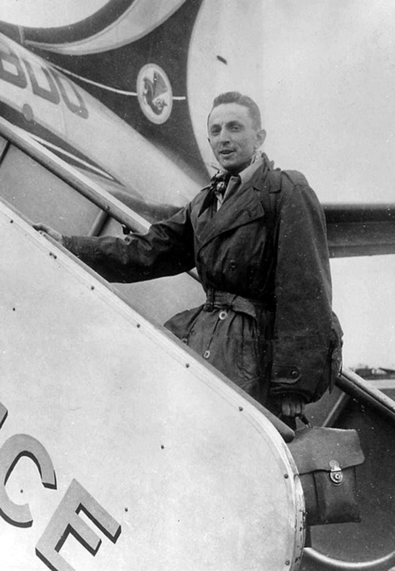 Portrait of François-Jean Armorin (1923–1950) – memorial page
