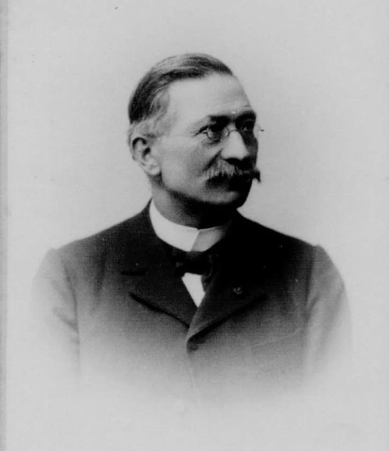 Porträt von François Félix Crousse (1840–1925) – Gedenkseite