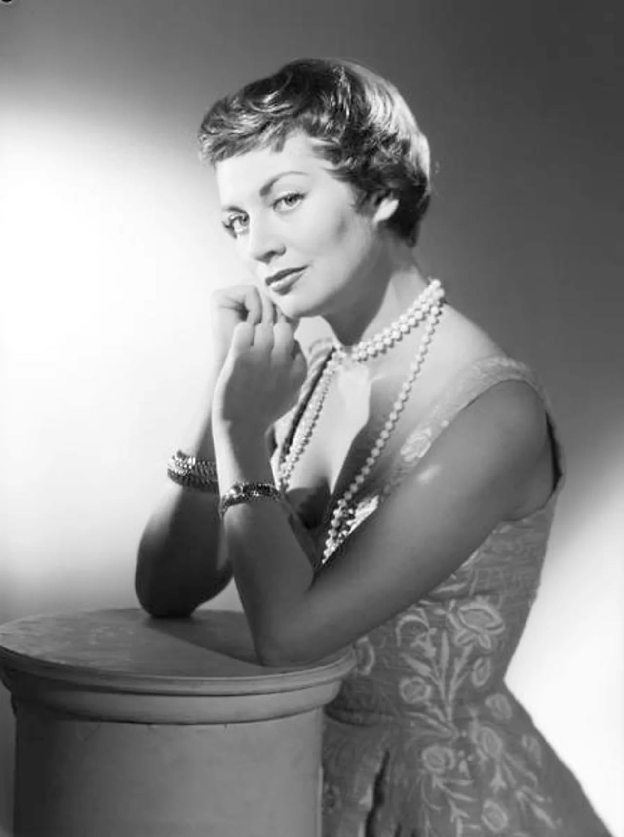 Porträt von Françoise Christophe (1923–2012) – Gedenkseite