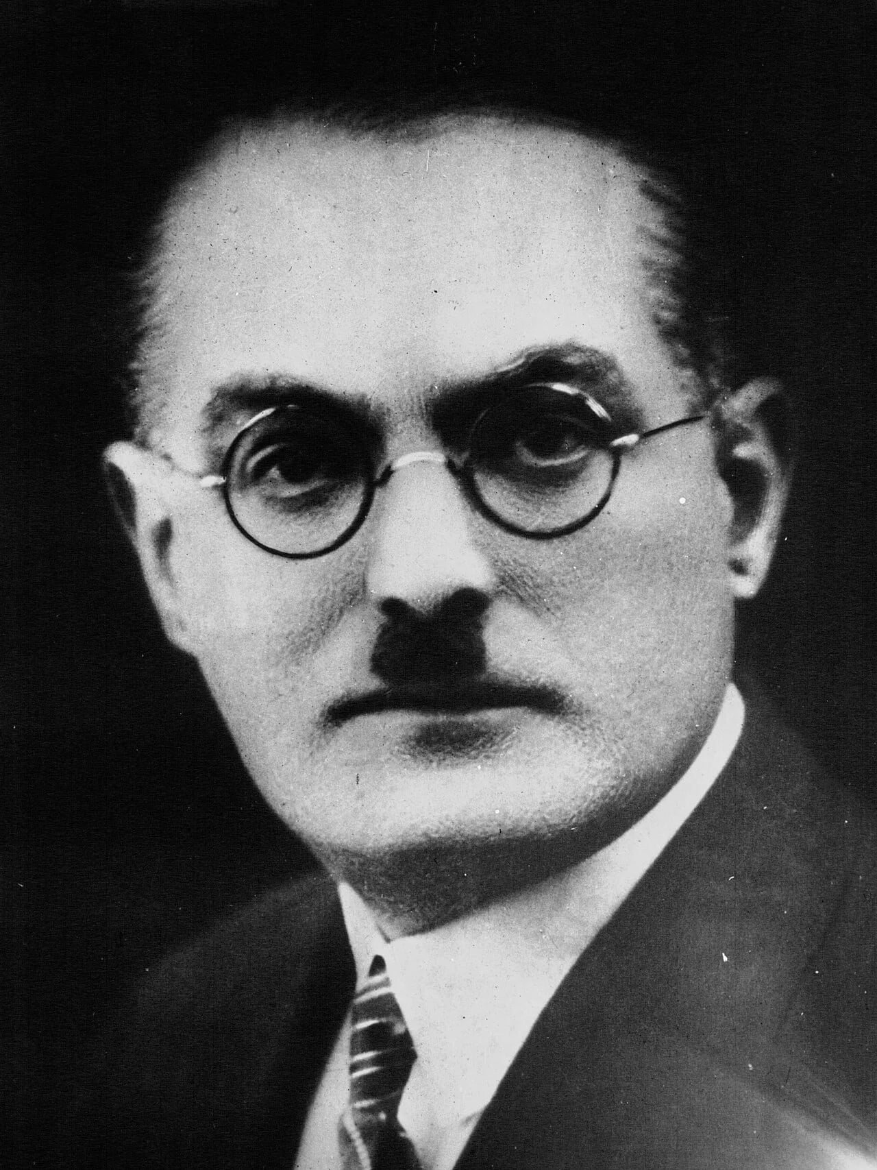 Porträt von Roger Vercel (1894–1957) – Gedenkseite