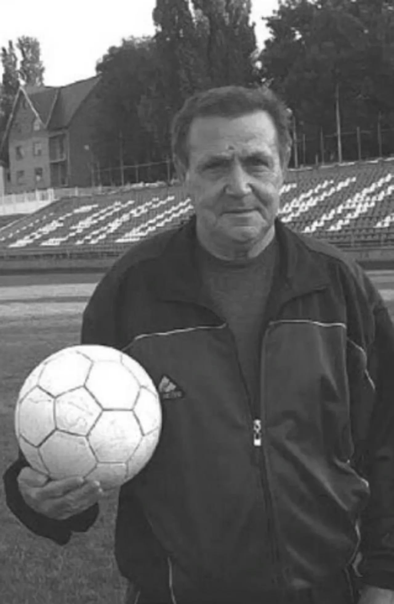 Porträt von Valery Semyonov (1941–2018) – Gedenkseite