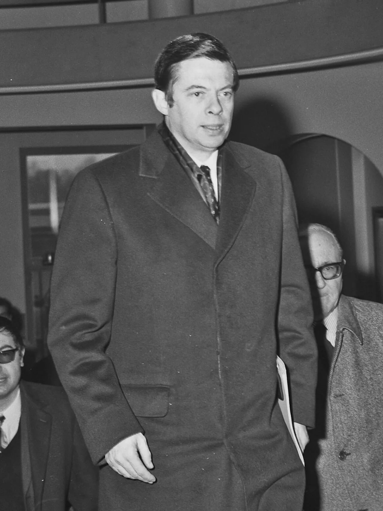 Porträt von Robert Poujade (1928–2020) – Gedenkseite