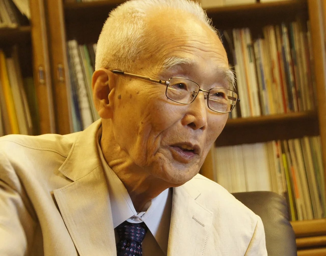 Portrait of Motonao Takasaki (1923–2017) – memorial page