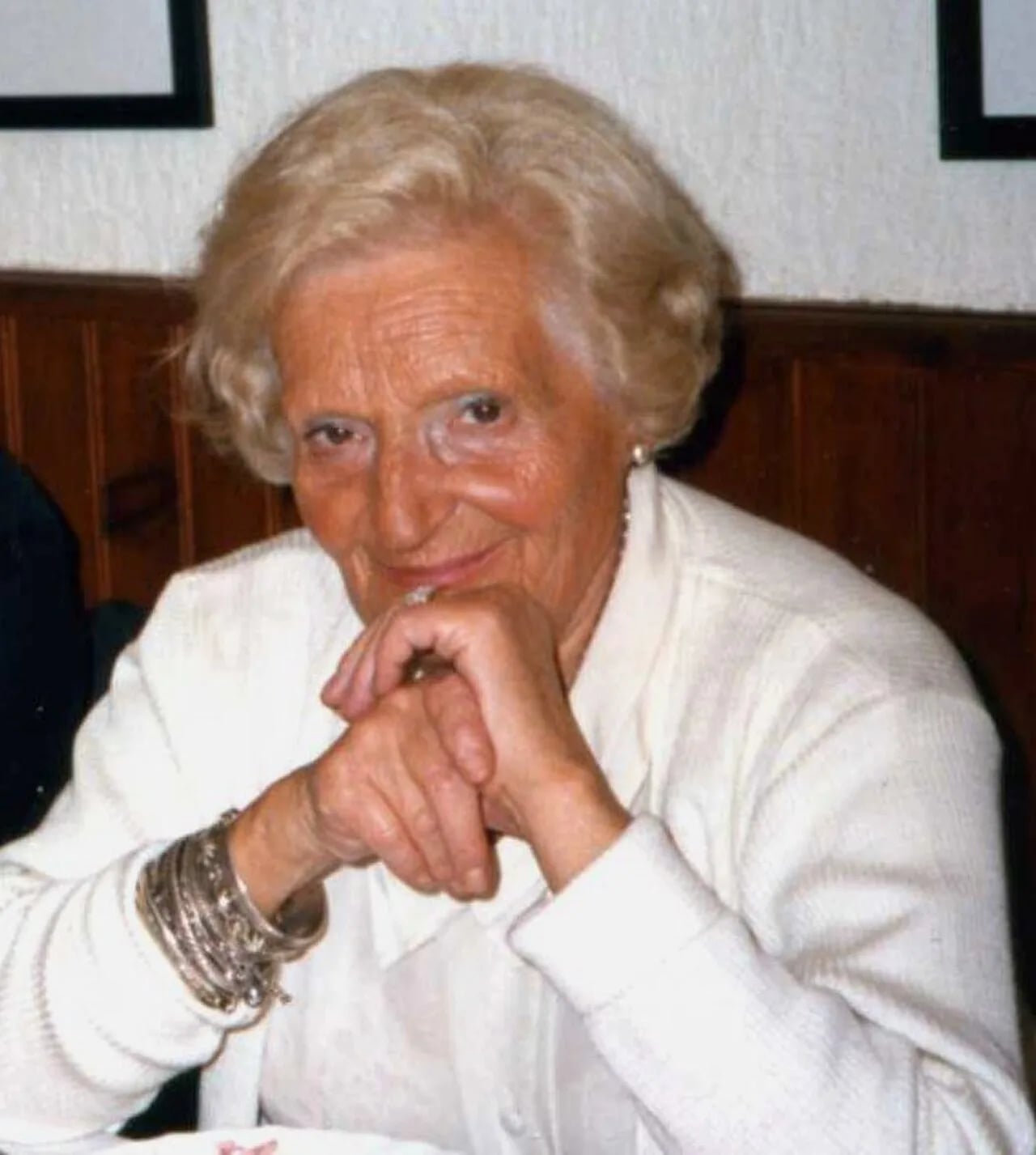 Porträt von Geneviève Thèvenot (1916–2009) – Gedenkseite