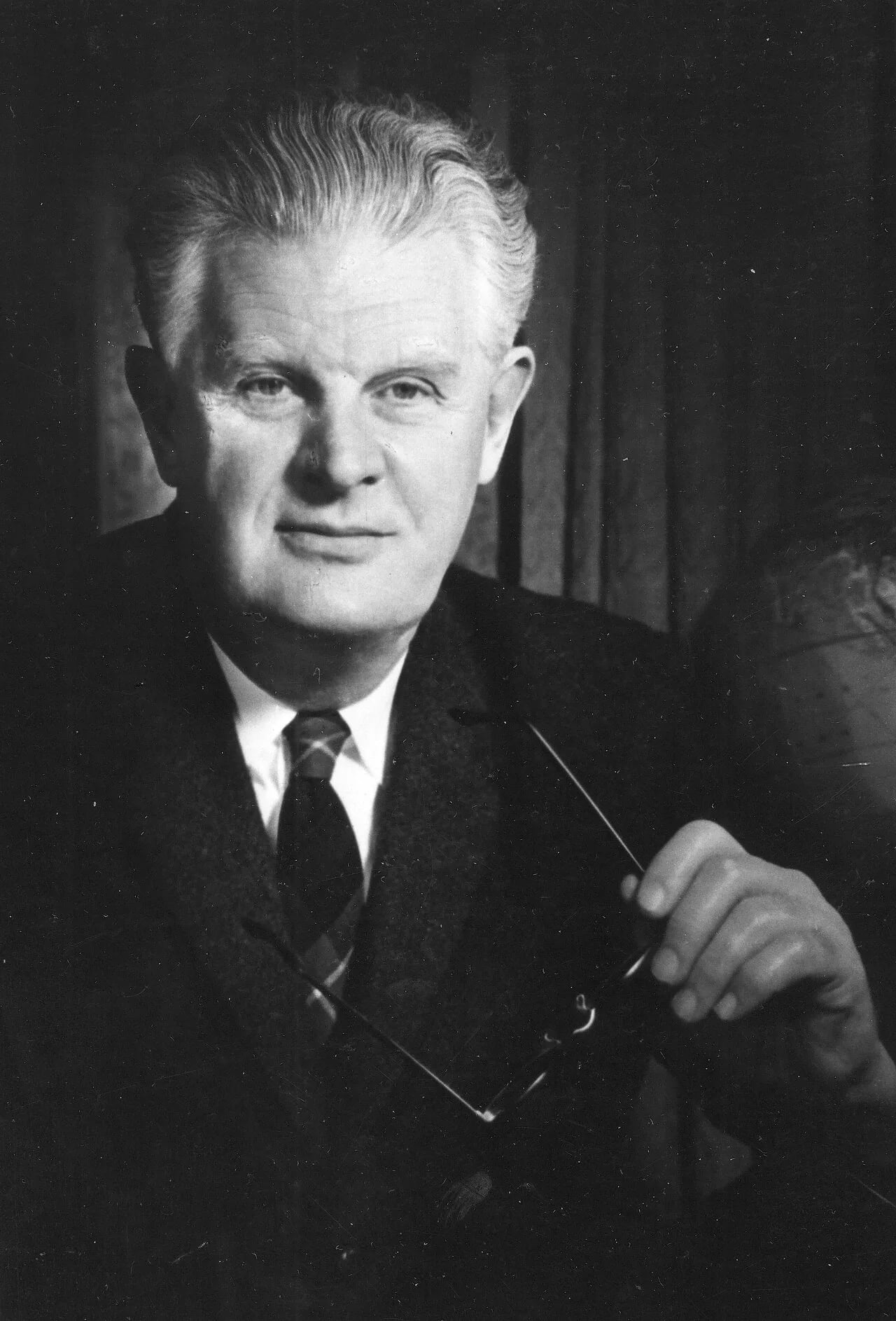 Porträt von George Stanley (1907–2002) – Gedenkseite