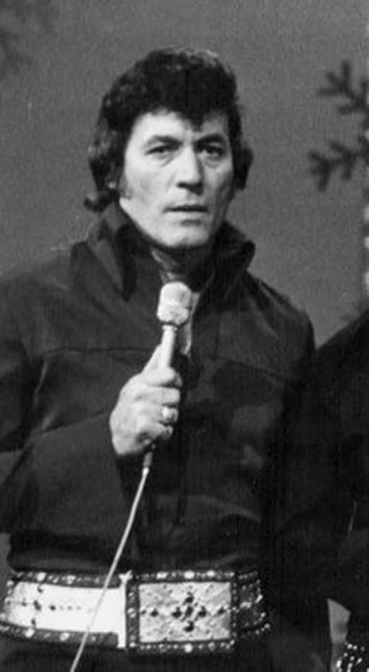 Portrait of Carl Perkins (1932–1998) – memorial page