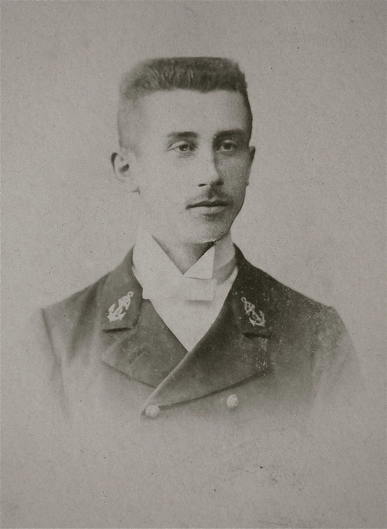 Portrait of Georges Robert (1875–1965) – memorial page