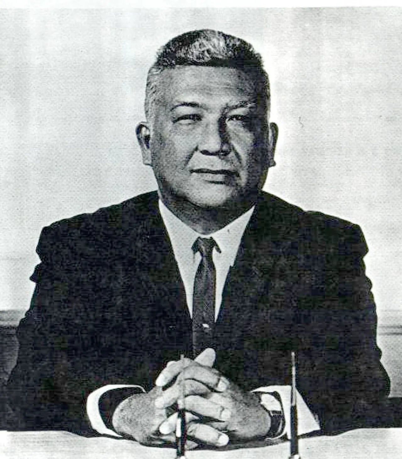 Portrait of Manuel Flores Leon Guerrero (1914–1985) – memorial page