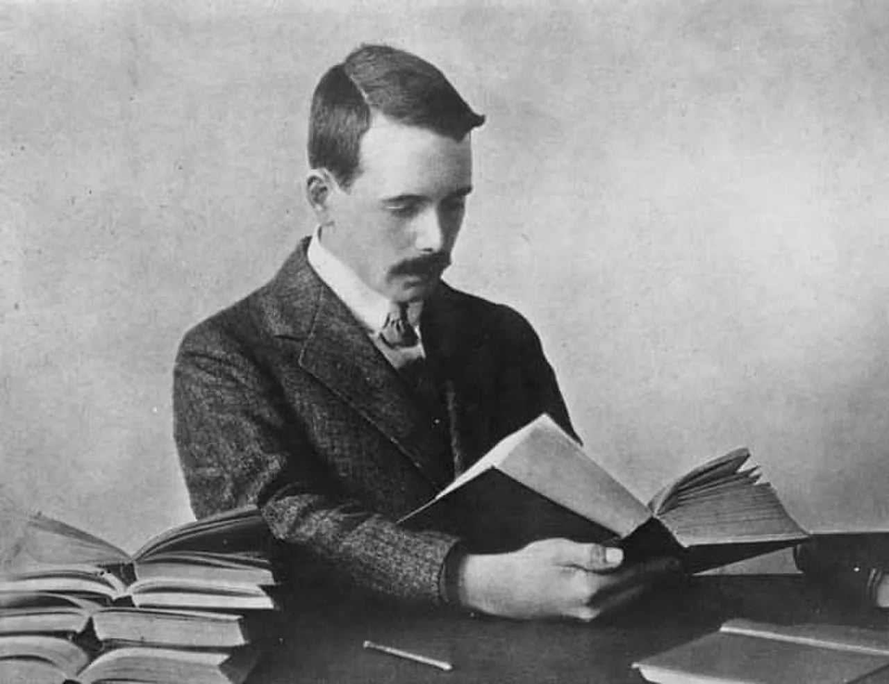 Portrait of Henry Moseley (1887–1915) – memorial page