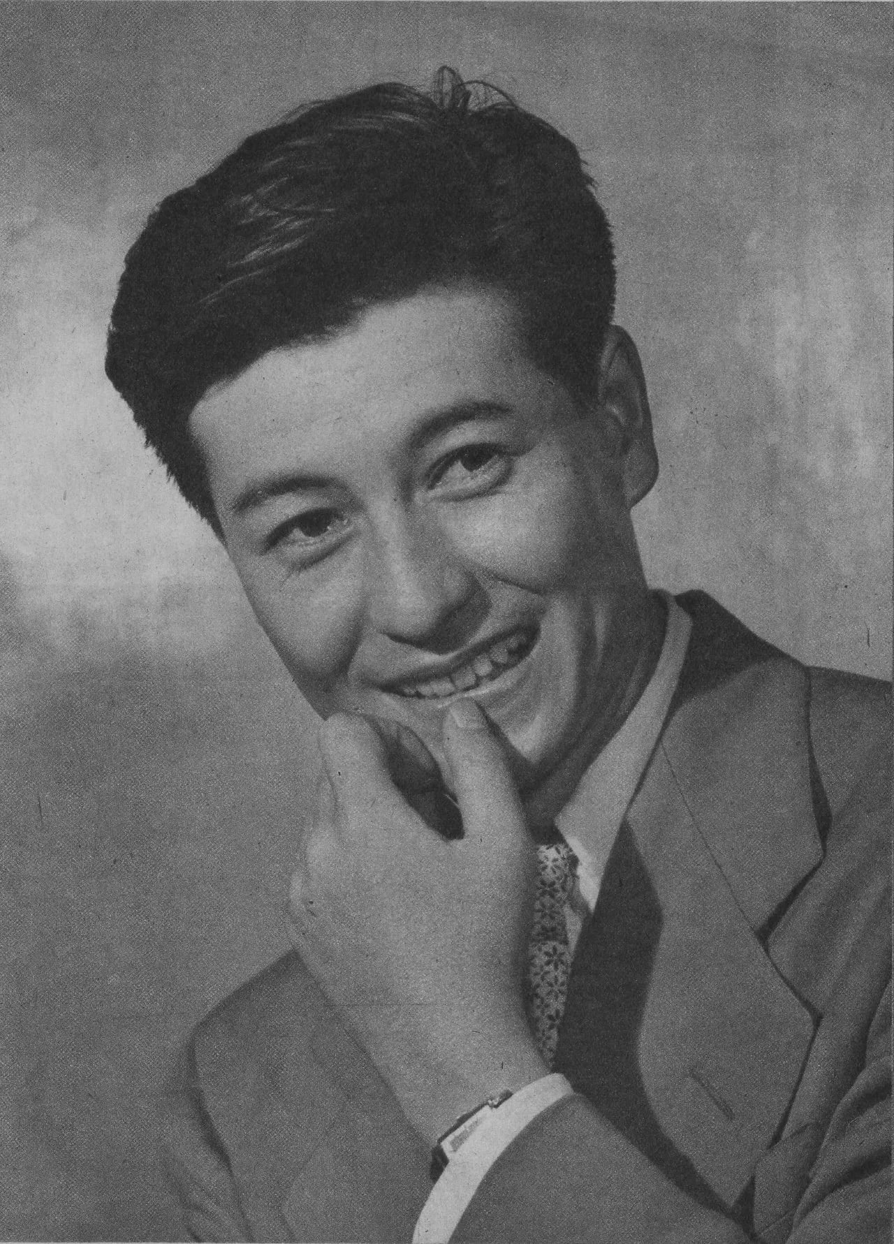 Porträt von Ryō Ikebe (1918–2010) – Gedenkseite