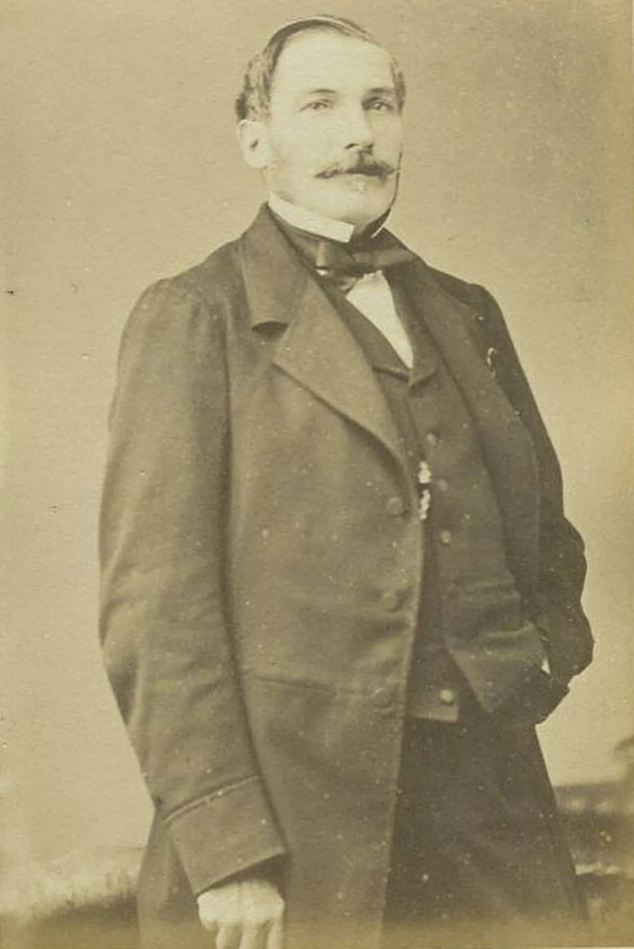 Porträt von Guillaume Félix Alphonse Marey-Monge (1818–1877) – Gedenkseite