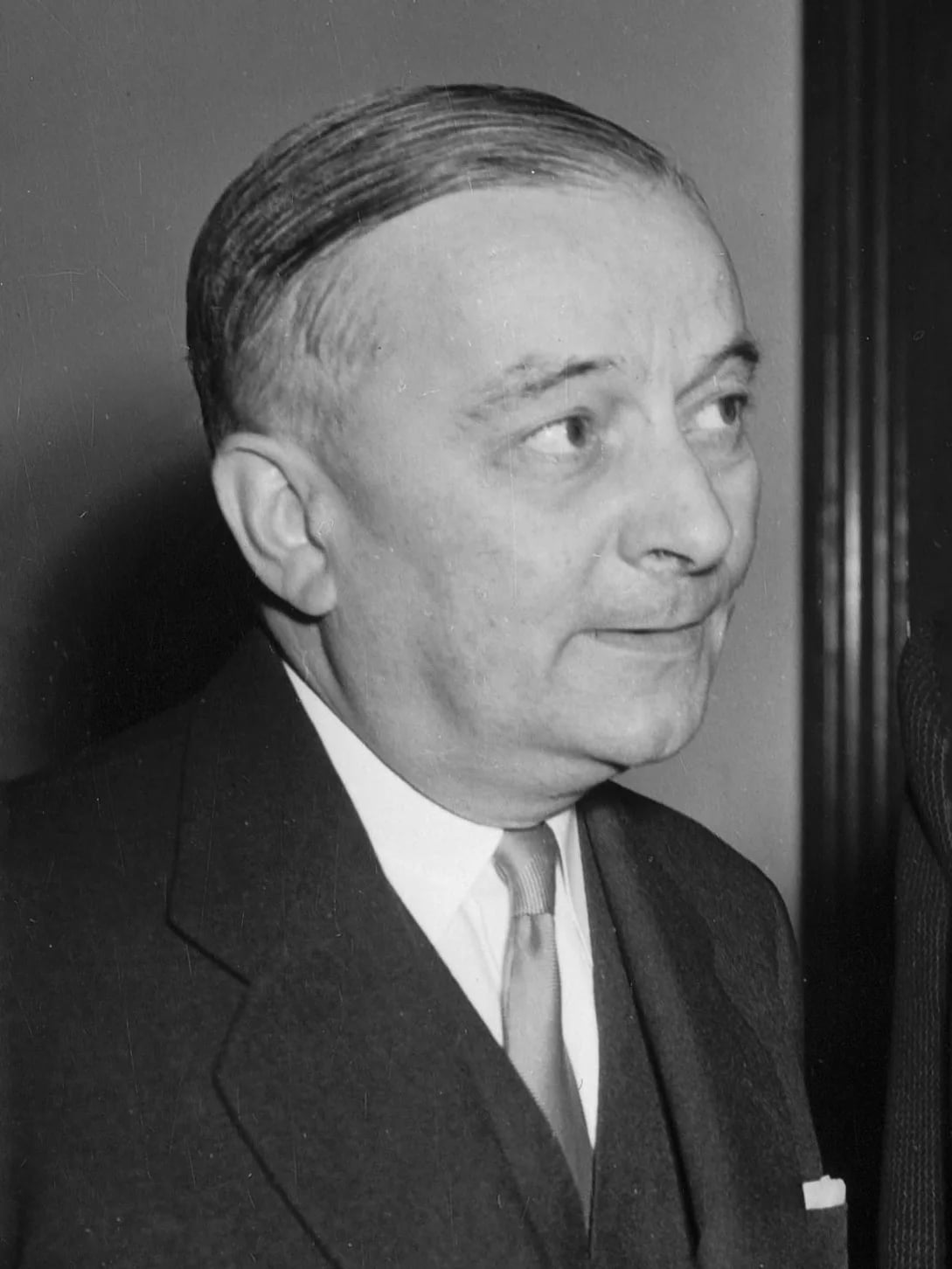 Porträt von Georges Bidault (1899–1983) – Gedenkseite