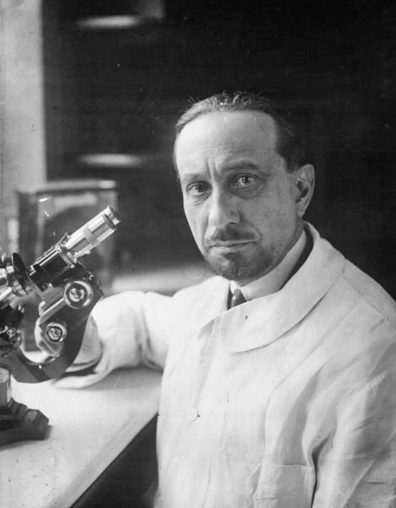 Porträt von Gustave Roussy (1874–1948) – Gedenkseite