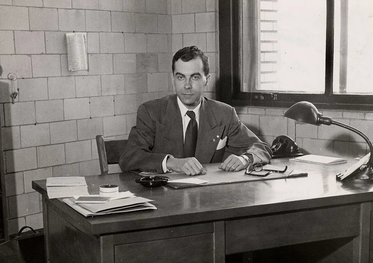 Portrait of Guy Frégault (1918–1977) – memorial page