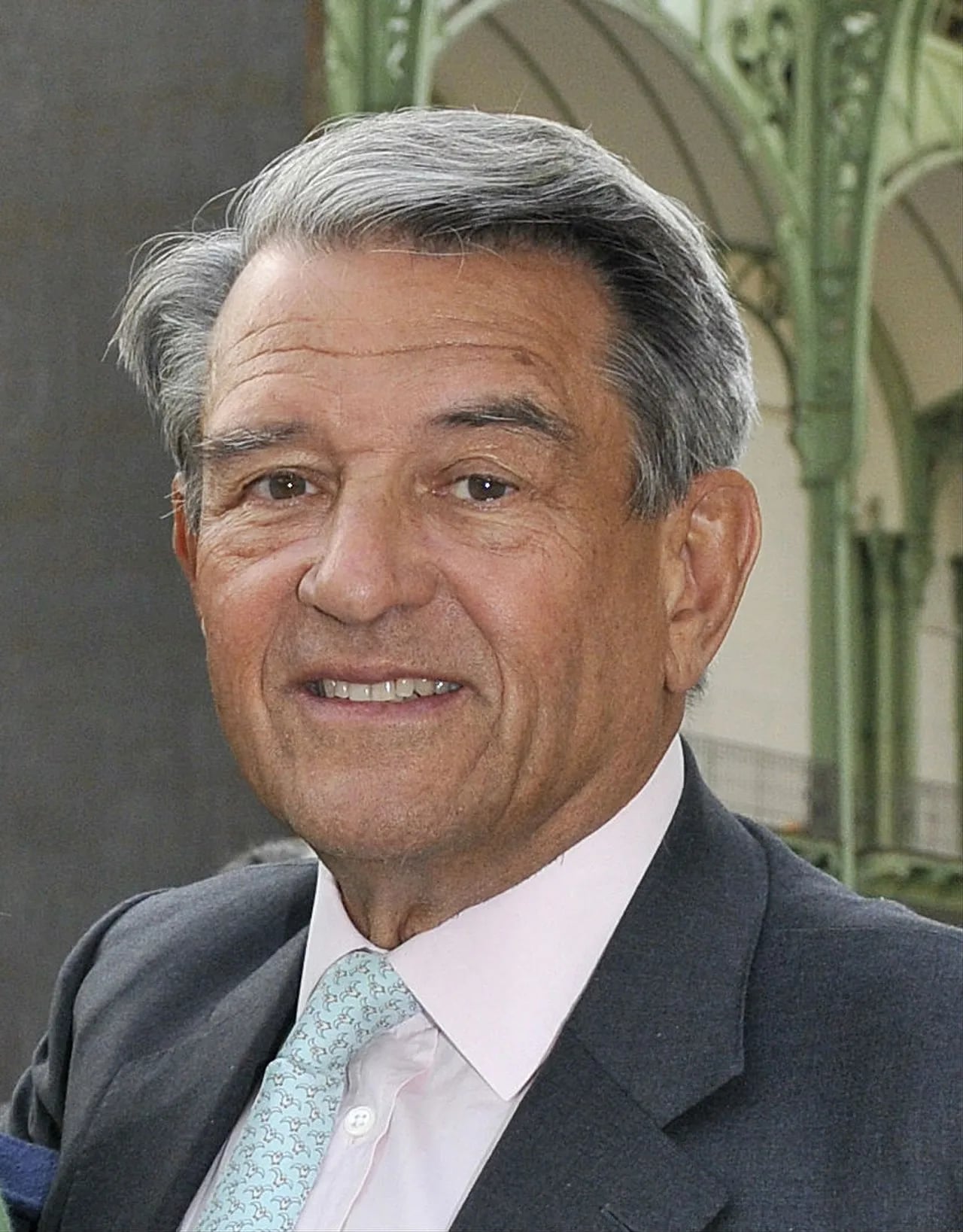 Porträt von Guy Ullens (1935–2025) – Gedenkseite