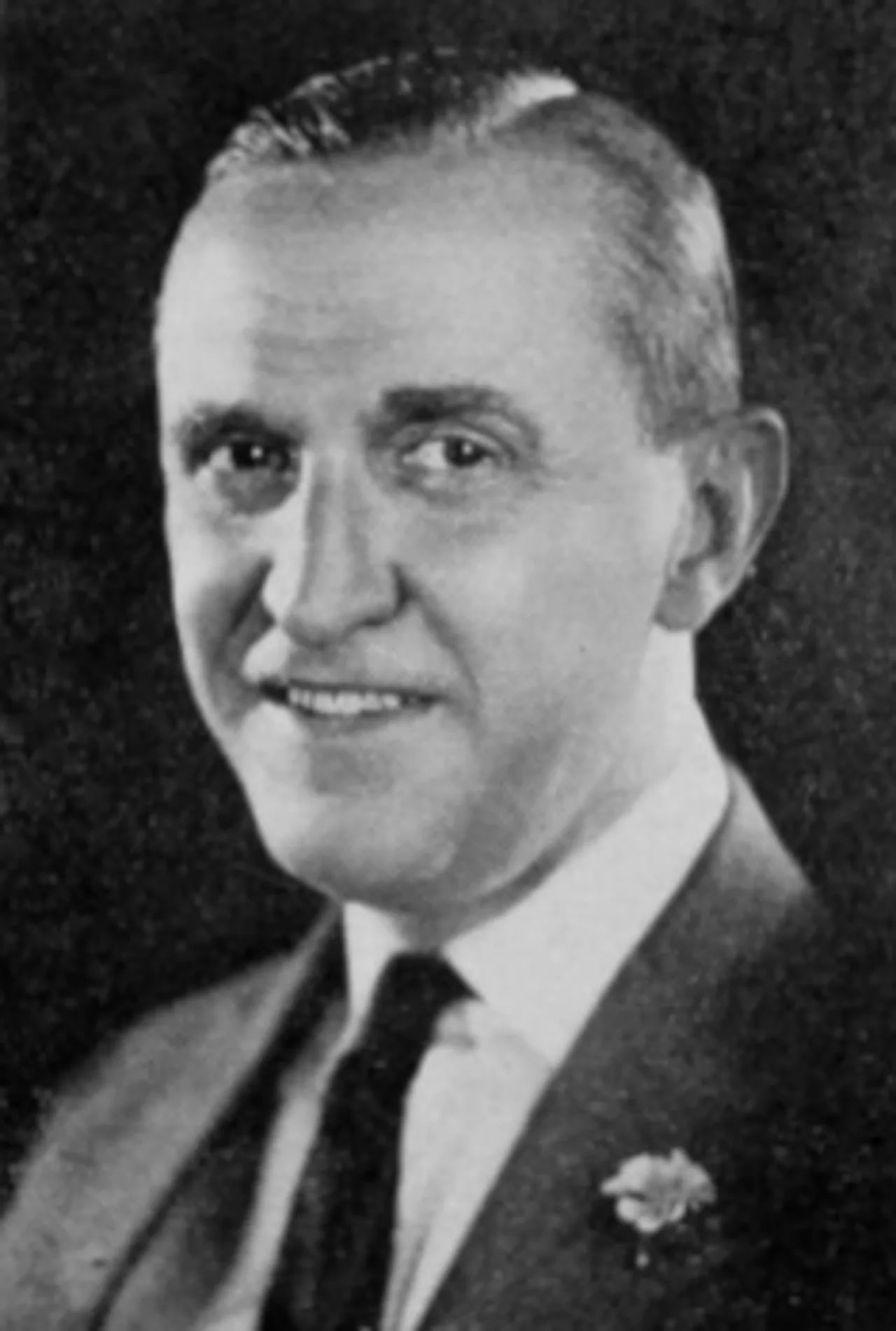 Portrait of H. M. Walker (1878–1937) – memorial page