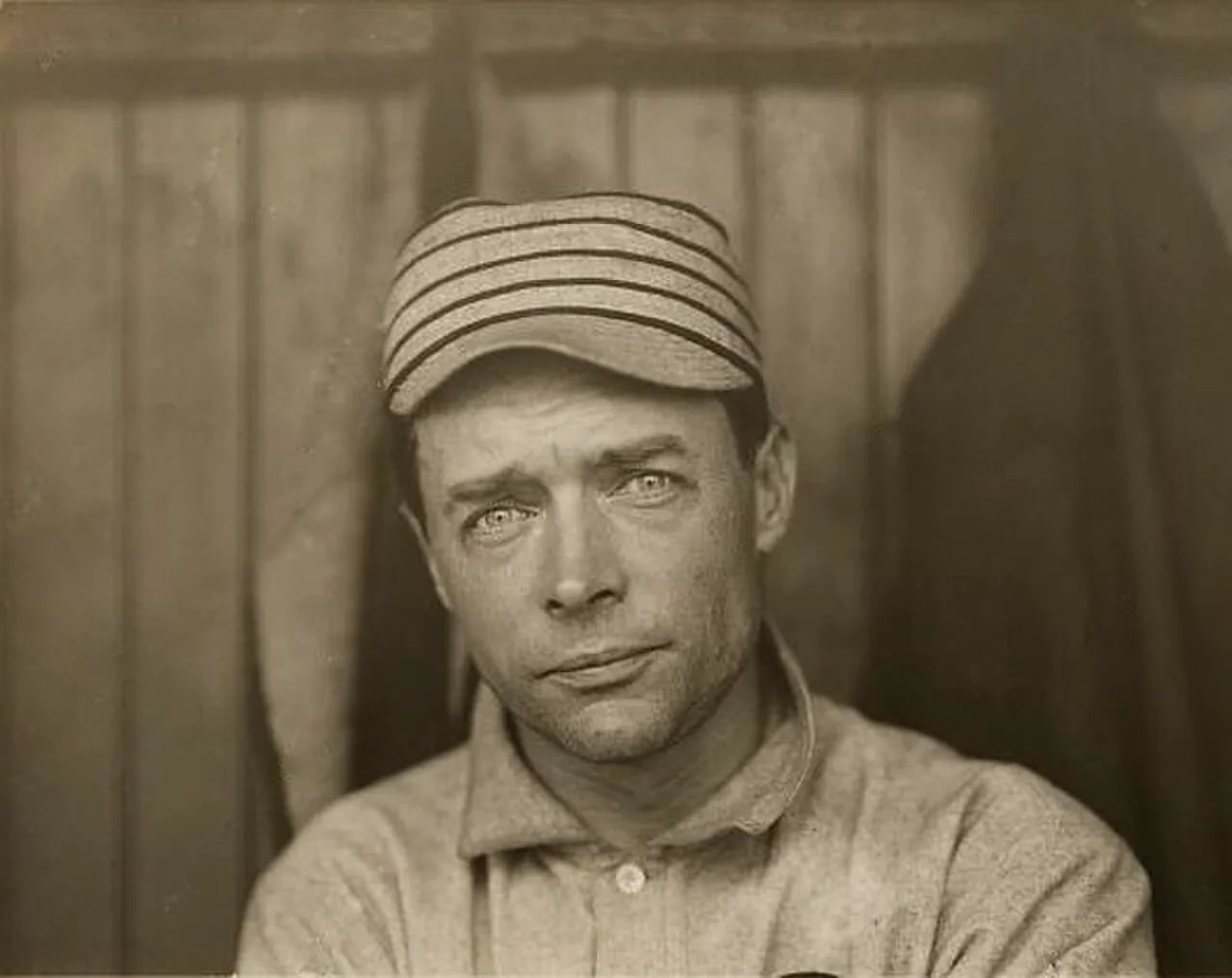 Portrait of Harry Davis (1879–1947) – memorial page