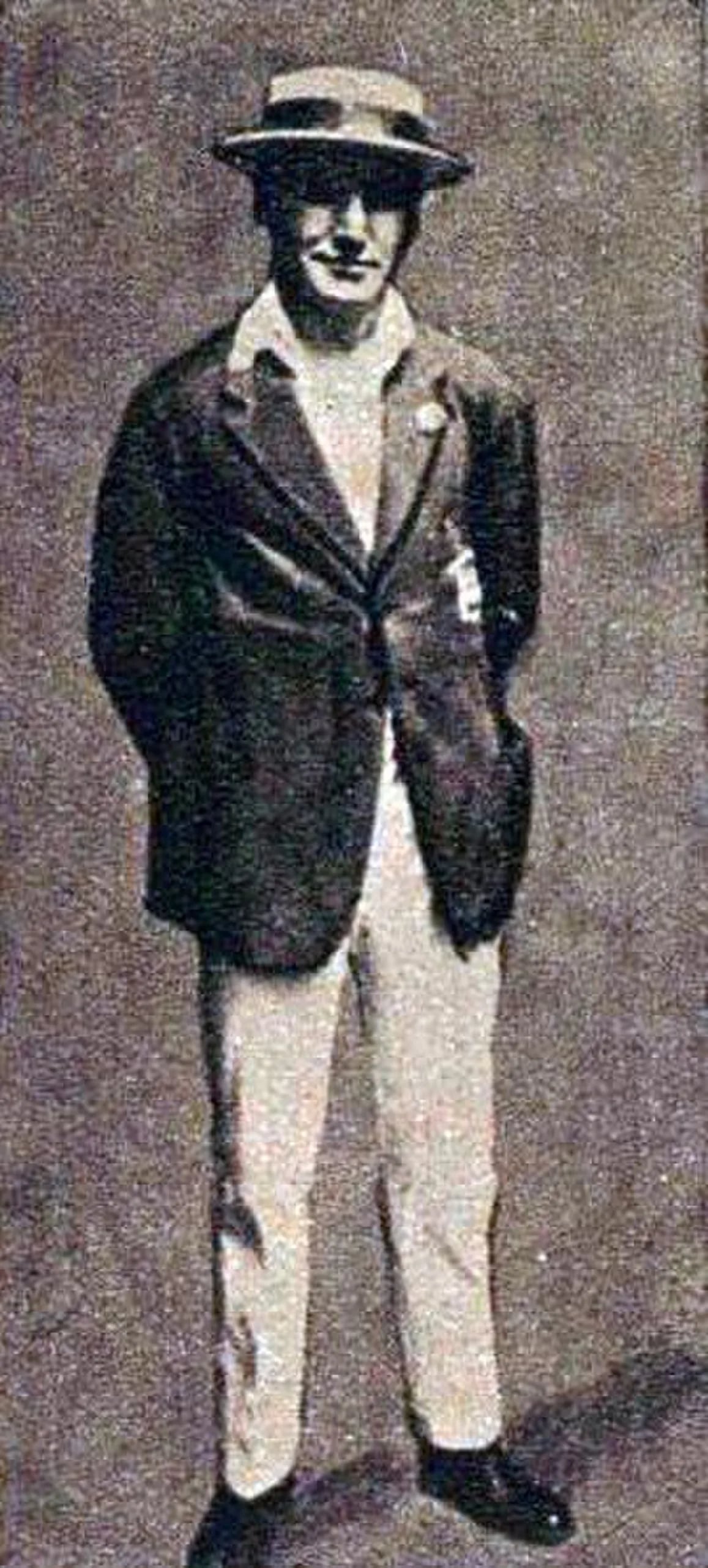 Portrait of Harry Mitchell (1898–1983) – memorial page