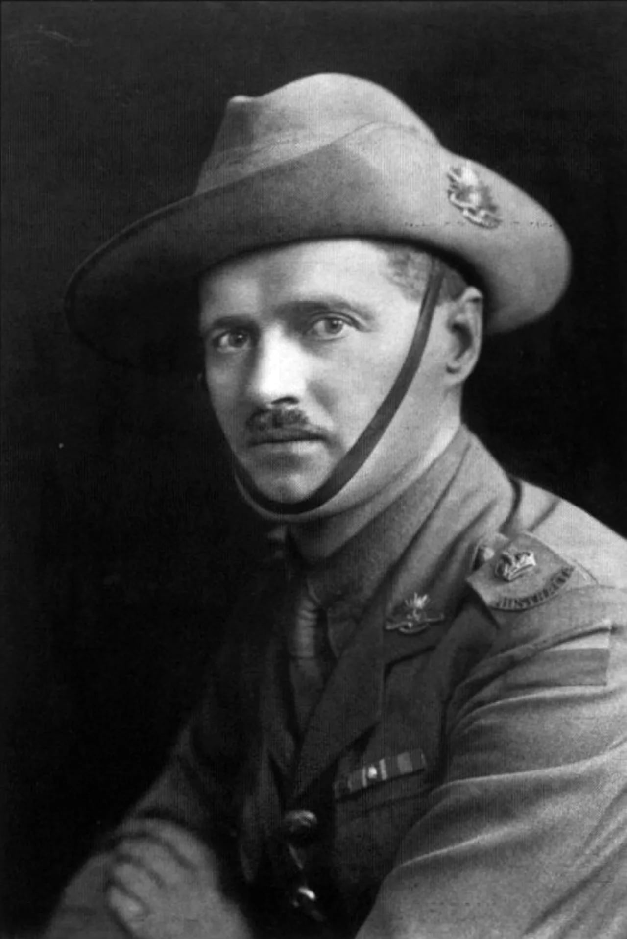 Portrait of Harry Murray (1880–1966) – memorial page