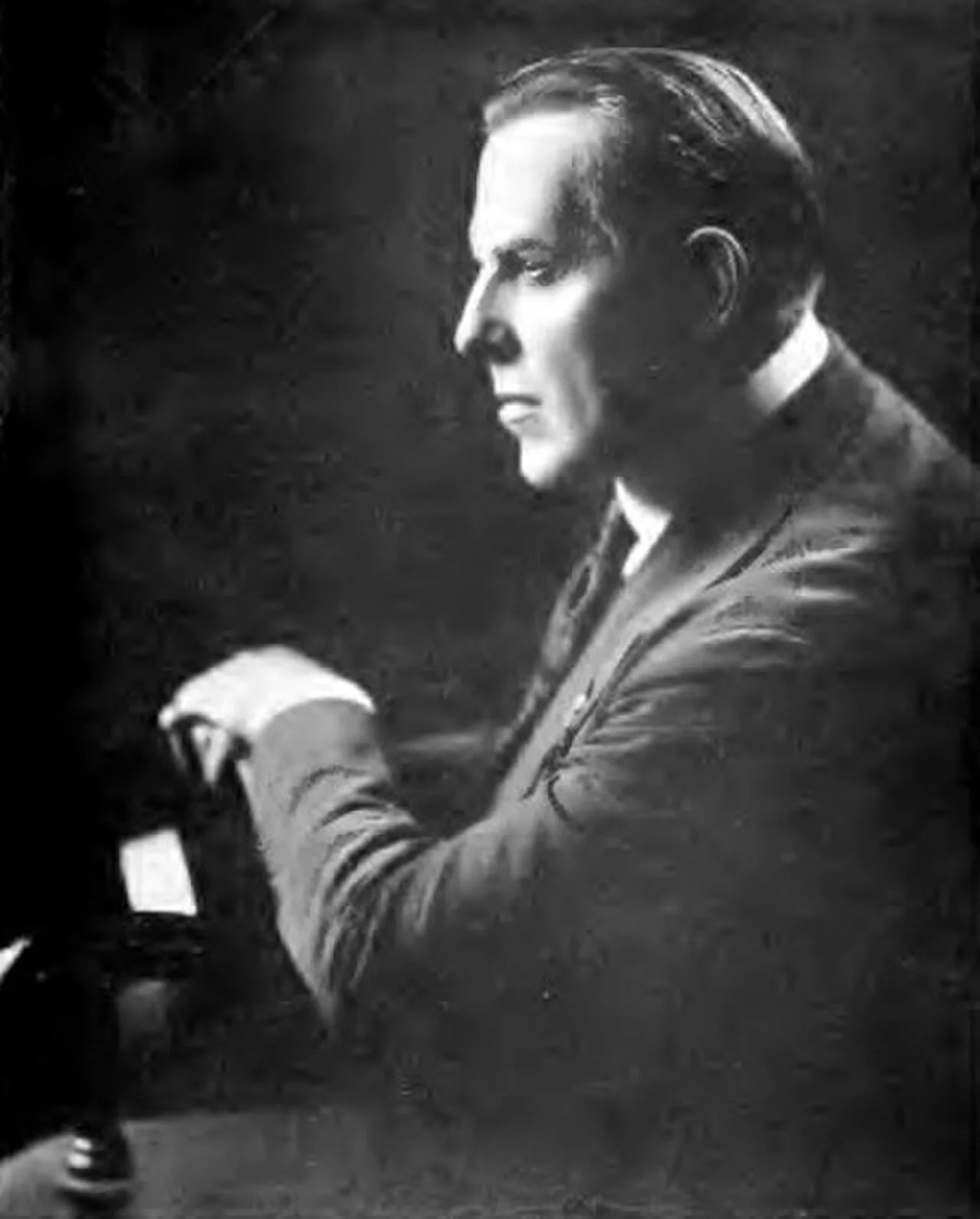 Portrait of Harry T. Morey (1873–1936) – memorial page