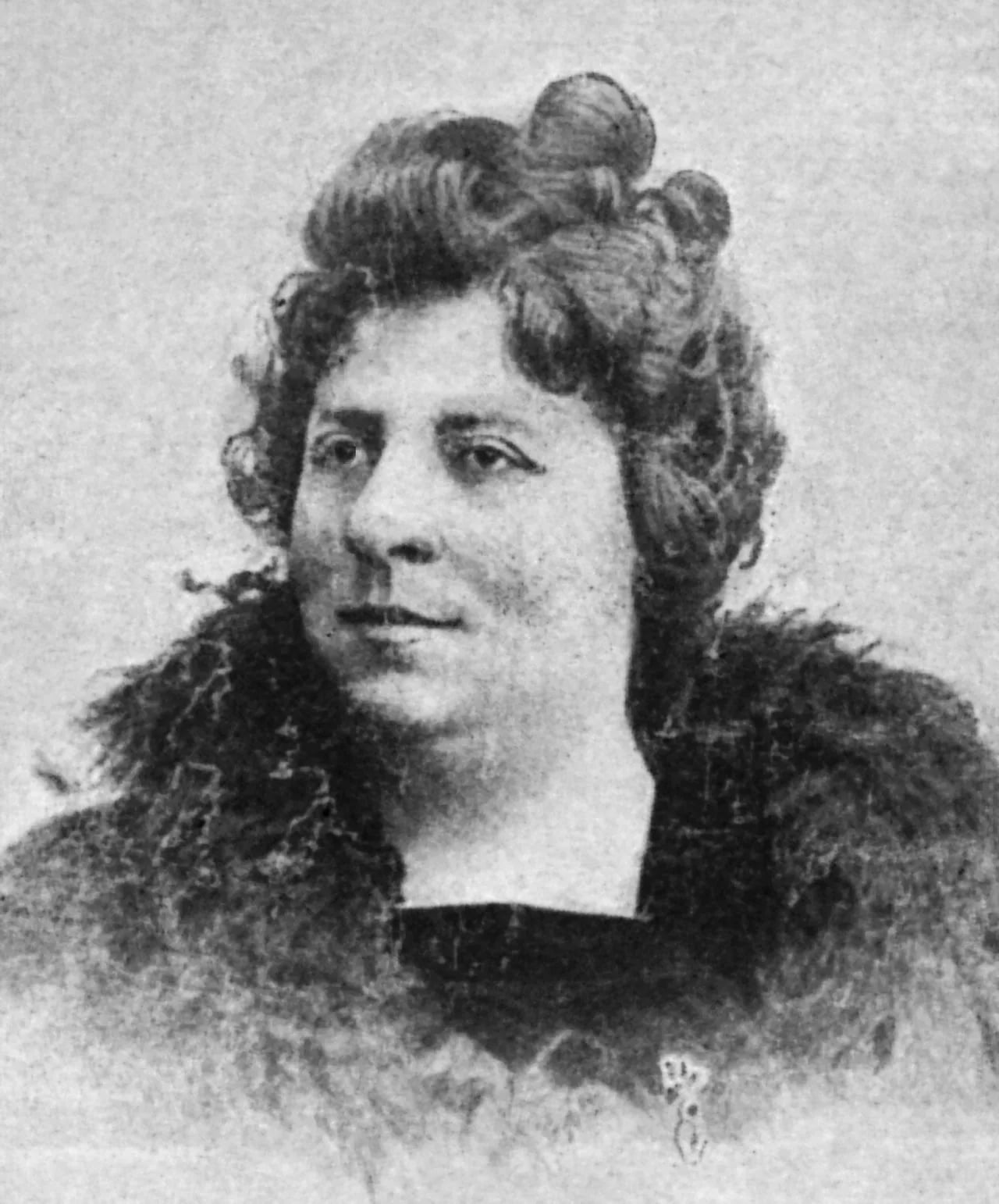 Porträt von Hedwige Chrétien (1859–1944) – Gedenkseite