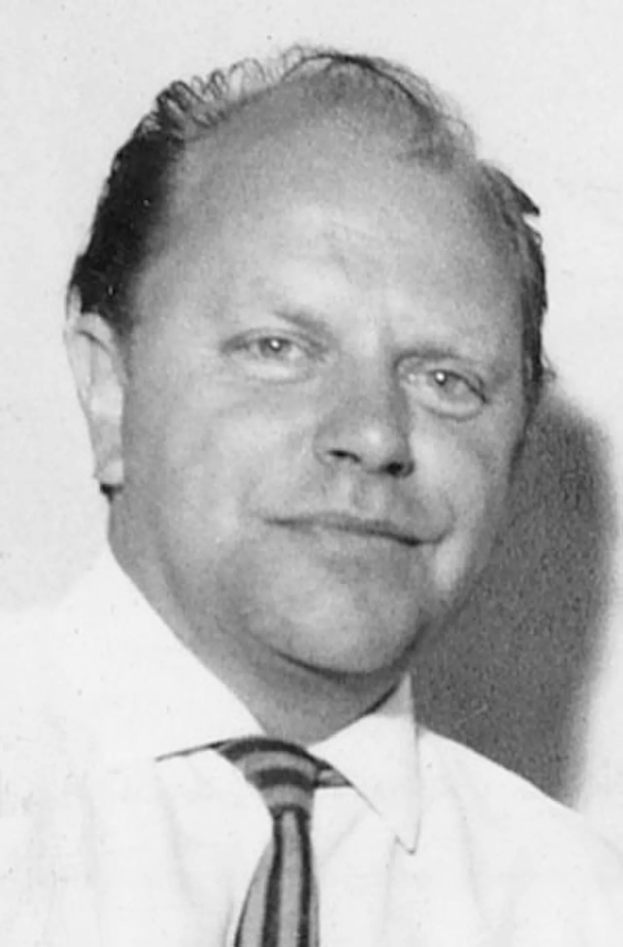 Portrait of Heikki Siren (1918–2013) – memorial page
