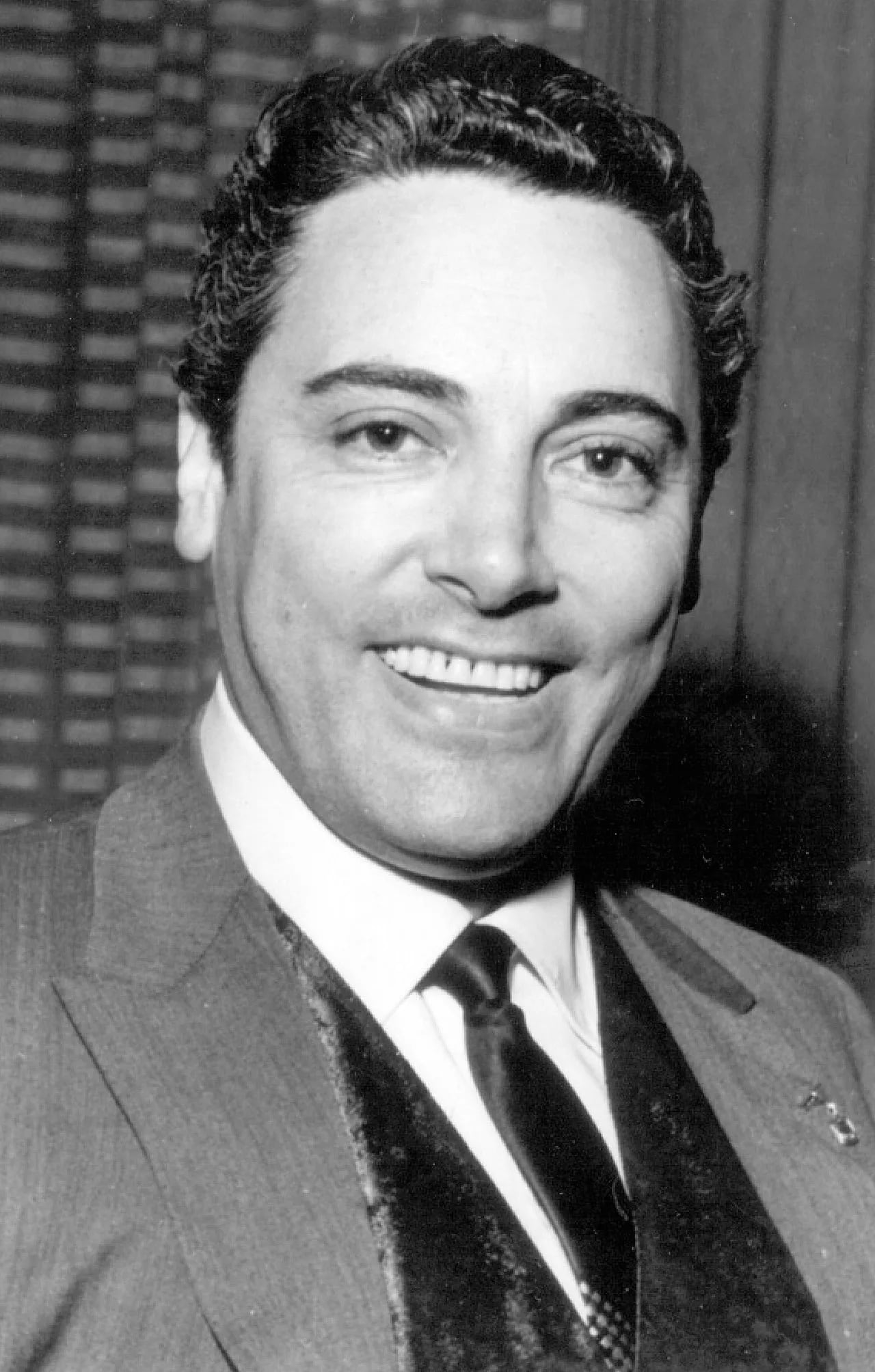Porträt von Mario del Monaco (1915–1982) – Gedenkseite
