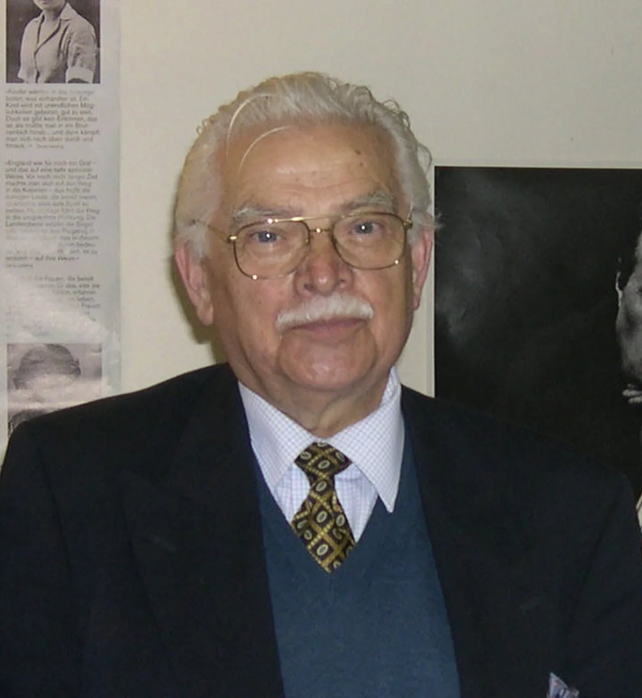 Porträt von Henri Adamczewski (1929–2005) – Gedenkseite