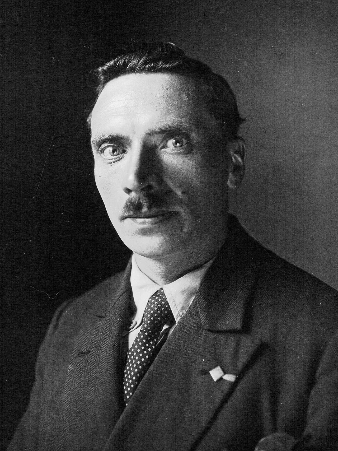 Portrait of Henri Quintric (1897–1955) – memorial page
