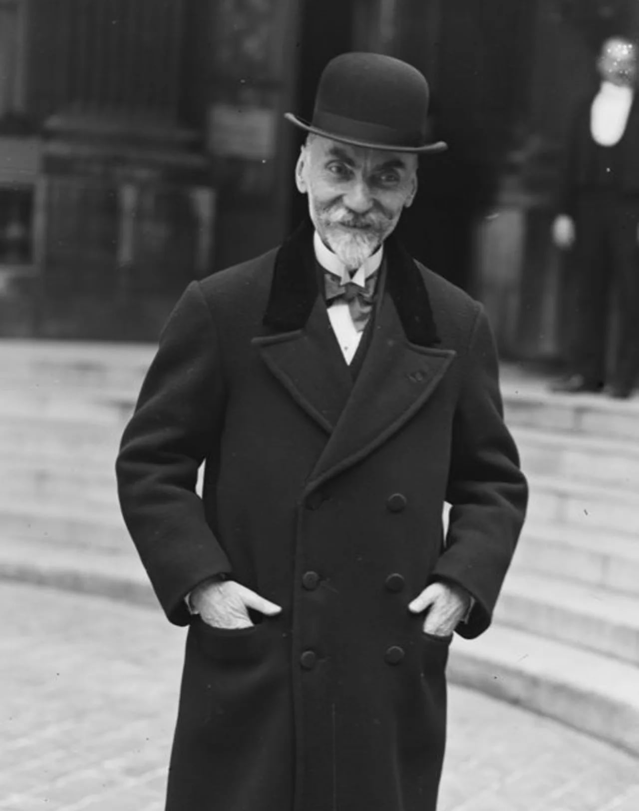 Portrait of Henry Berthélemy (1857–1943) – memorial page