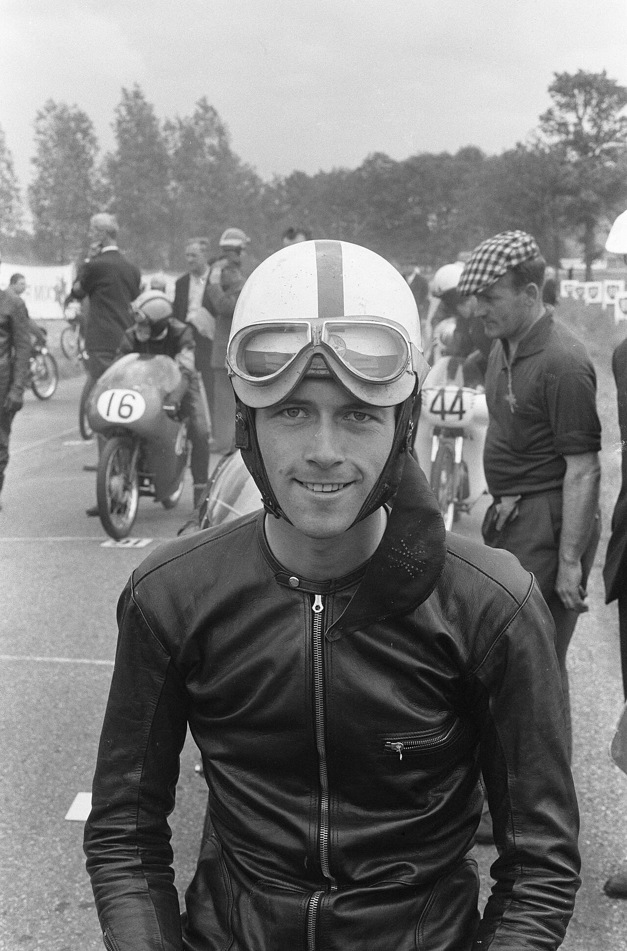 Porträt von Jan Huberts (1937–2016) – Gedenkseite