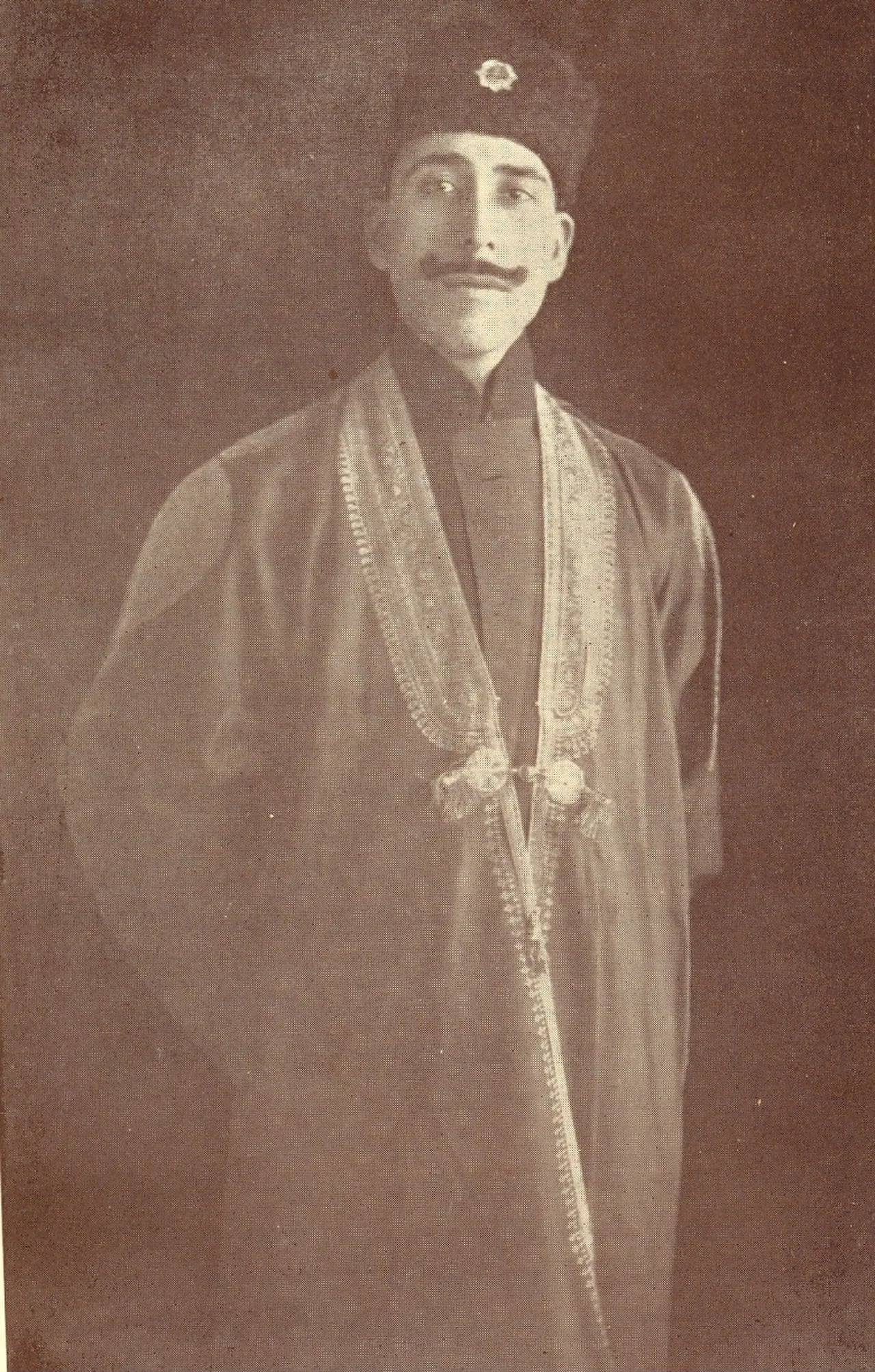 Porträt von Ikbal Ali Shah (1894–1969) – Gedenkseite