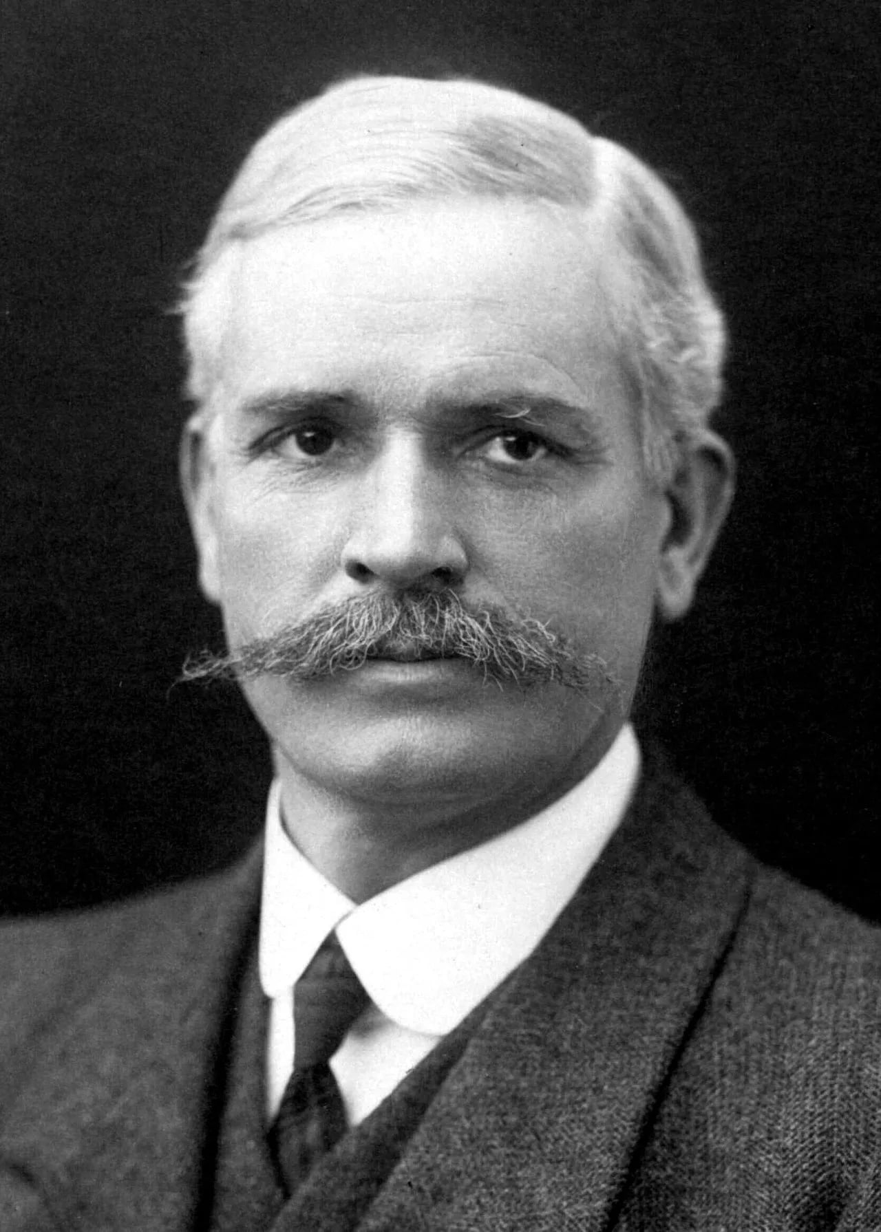 Porträt von Andrew Fisher (1862–1928) – Gedenkseite